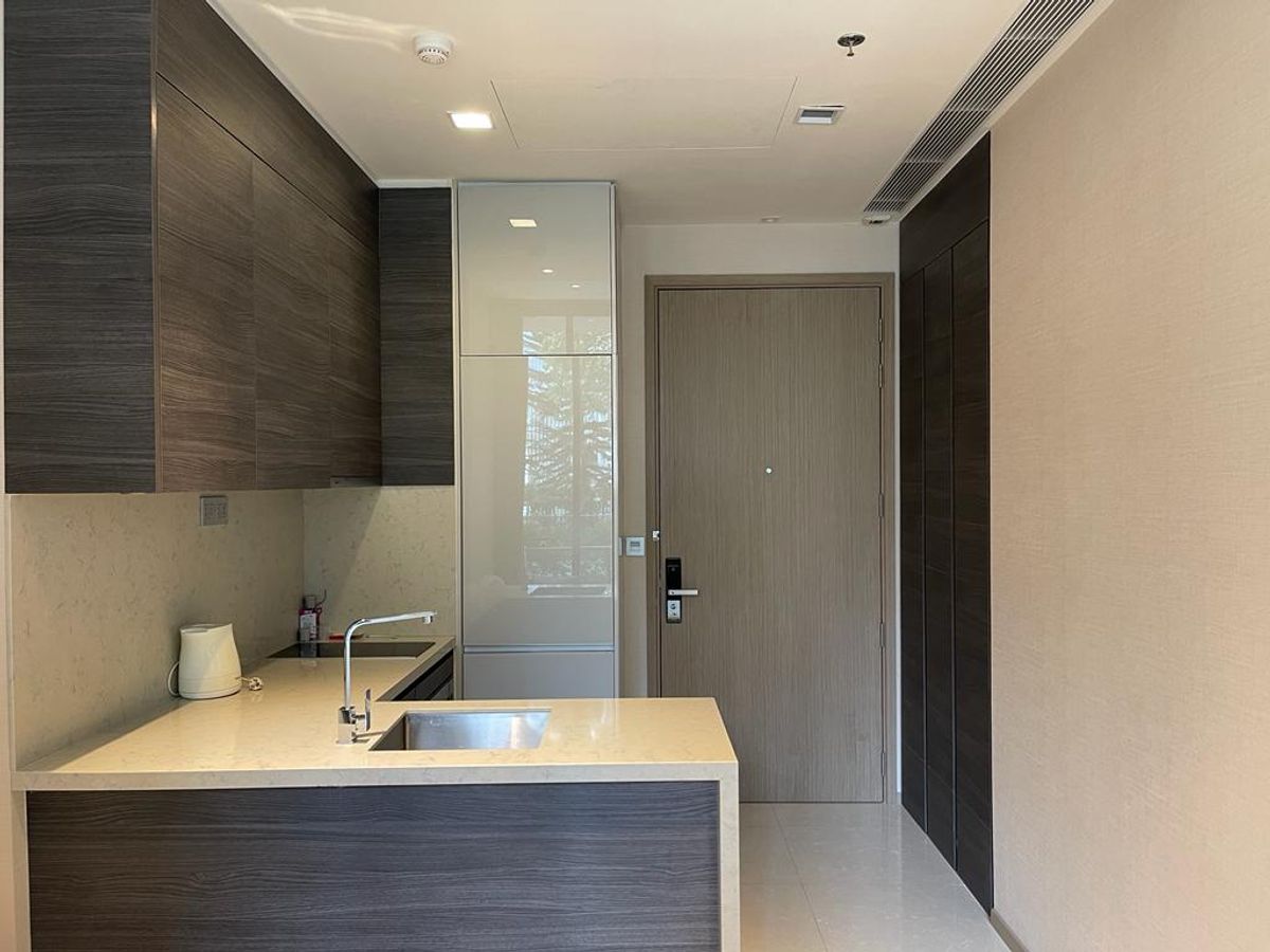 ขายคอนโดสุขุมวิท อโศก ทองหล่อ : The Esse Asoke / ห้องหรูใกล้วัฒนา Nist BTS อโศก MRT เพชรบุรี ราคาดีสุดในตลาด / 1 นอน 37 ตร.ม. โทร 0937890899