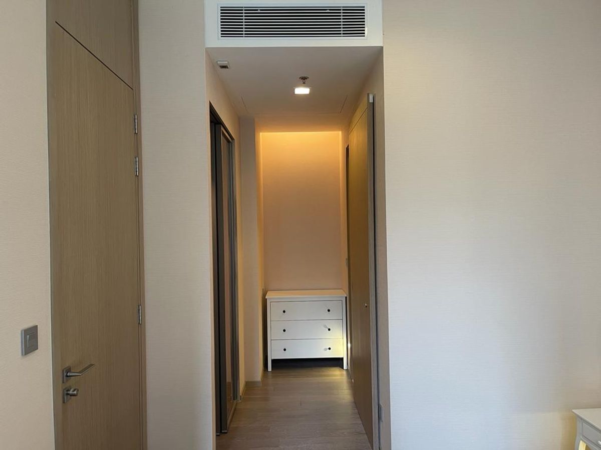 ขายคอนโดสุขุมวิท อโศก ทองหล่อ : The Esse Asoke / ห้องหรูใกล้วัฒนา Nist BTS อโศก MRT เพชรบุรี ราคาดีสุดในตลาด / 1 นอน 37 ตร.ม. โทร 0937890899