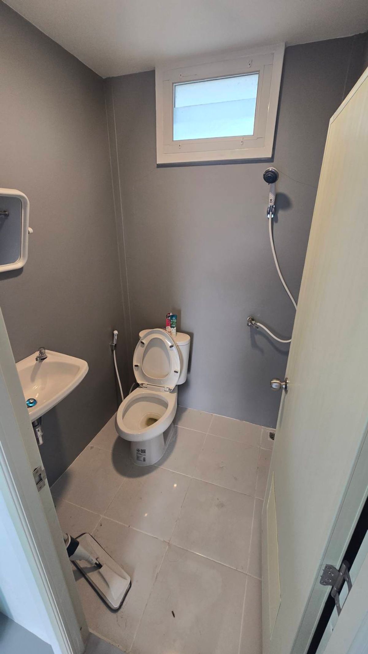 ขายบ้านกาญจนบุรี : ขายบ้าน พร้อมที่ดิน สวยมากๆวิวเขา 360 องศา  เนื้อที่ 98 ตรว. อ.เลาขวัญ จ.กาญจนบุรี