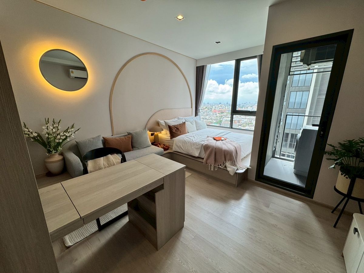 For SaleCondoWongwianyai, Charoennakor : Reference Sathorn–Wongwian YaiSpecial units handpicked just for you!Be the first to choose your favorite room and receive exclusive promotions Secure your deal today — call now!📱092-808-8899