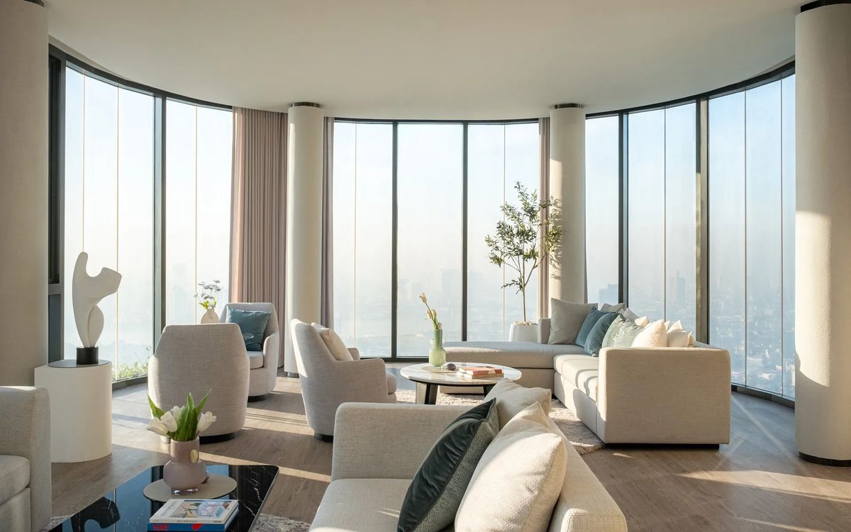 For SaleCondoWongwianyai, Charoennakor : 🔥 HOT DEAL at Reference Sathorn–Wongwian Yai Fully furnished with electrical appliances, ready to move in! Guaranteed best price in the market.All-in service – we take care of everything for you!📱092-8088899