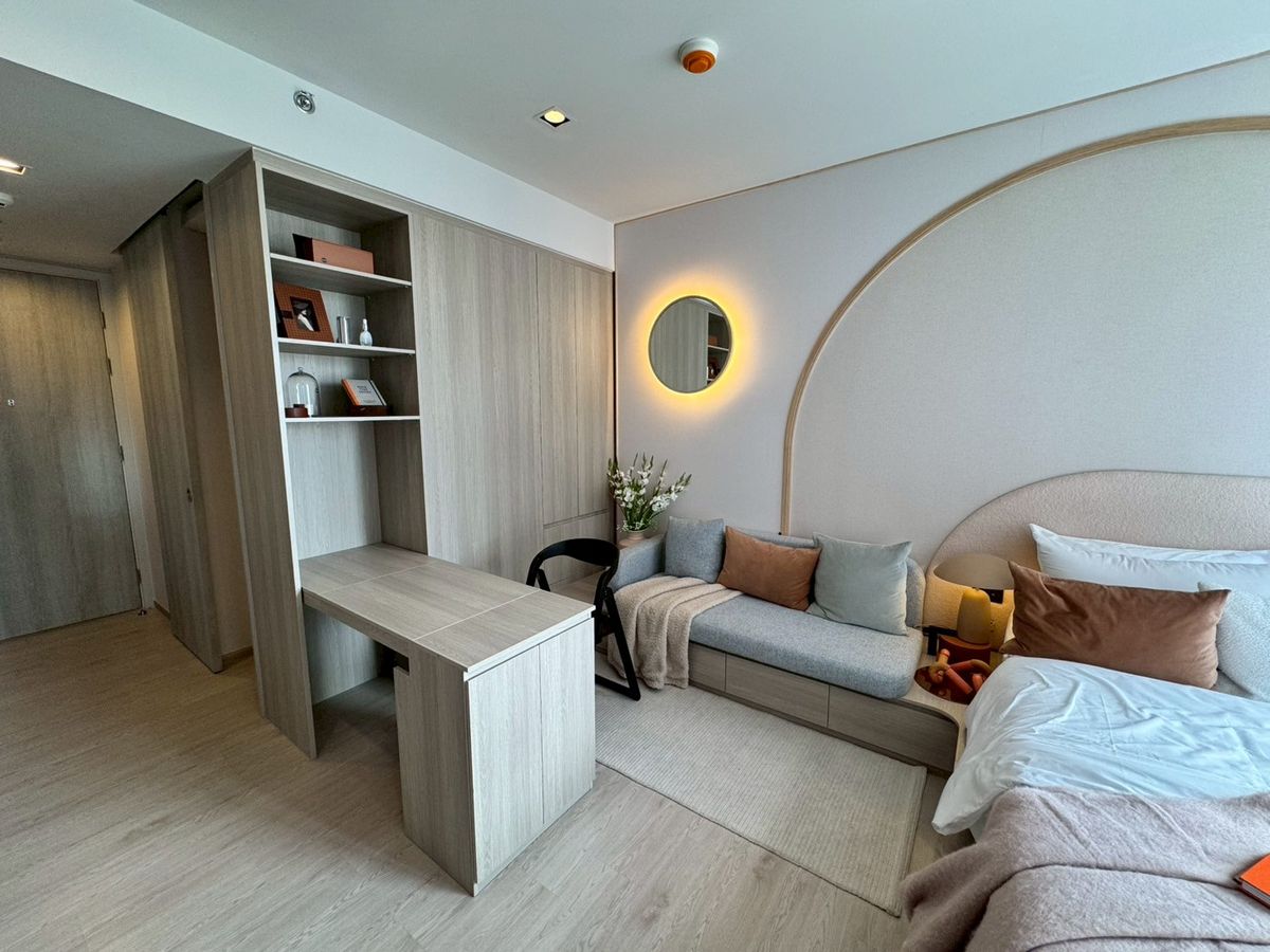 For SaleCondoWongwianyai, Charoennakor : 🔥 HOT DEAL at Reference Sathorn–Wongwian Yai Fully furnished with electrical appliances, ready to move in! Guaranteed best price in the market.All-in service – we take care of everything for you!📱092-8088899