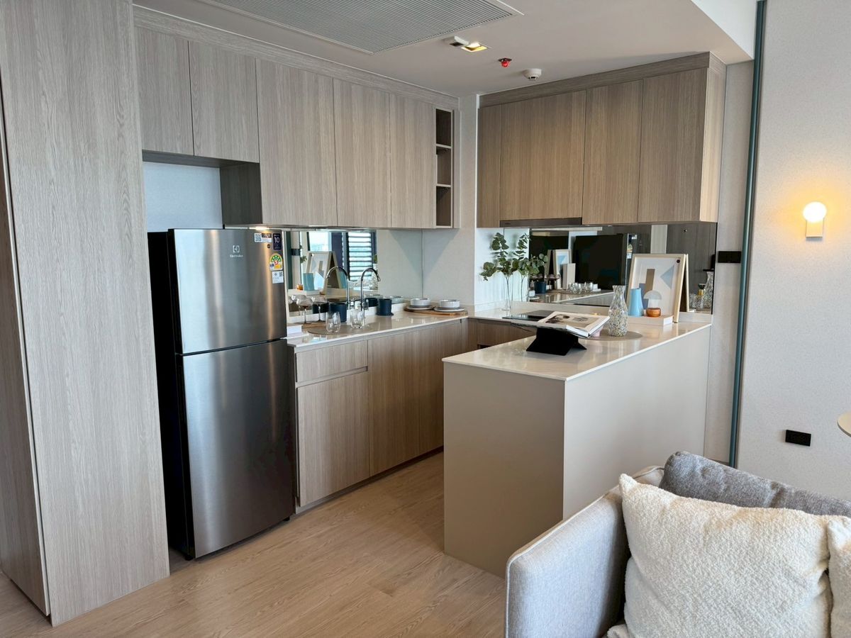 ขายคอนโดวงเวียนใหญ่ เจริญนคร : 𝟐นอน เริ่ม 𝟗.𝟐𝟗 ล้าน*🔥𝐇𝐎𝐓 𝐃𝐄𝐀𝐋 𝐑𝐞𝐟𝐞𝐫𝐞𝐧𝐜𝐞 สาทร-วงเวียนใหญ่ แถมเฟอร์+เครื่องใช้ไฟฟ้าครบ พร้อมอยู่ การันตีราคาดีที่สุดกว่าใคร ดูแลครบจบทุกเรื่อง💯📱𝟬𝟵𝟮-𝟴𝟬𝟴𝟴𝟴𝟵𝟵