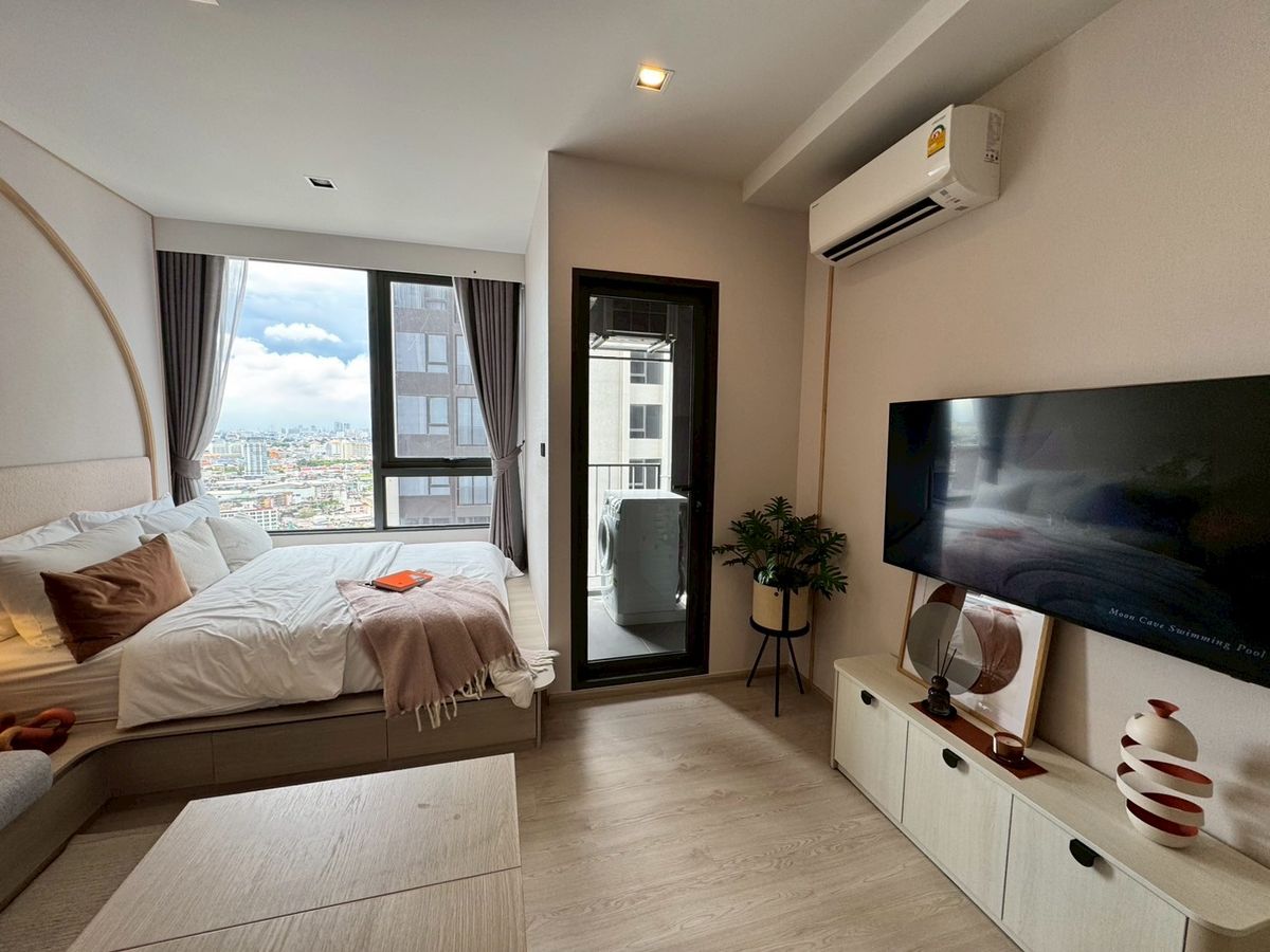 For SaleCondoWongwianyai, Charoennakor : 🔥 HOT DEAL at Reference Sathorn–Wongwian Yai Fully furnished with electrical appliances, ready to move in! Guaranteed best price in the market.All-in service – we take care of everything for you!📱092-8088899