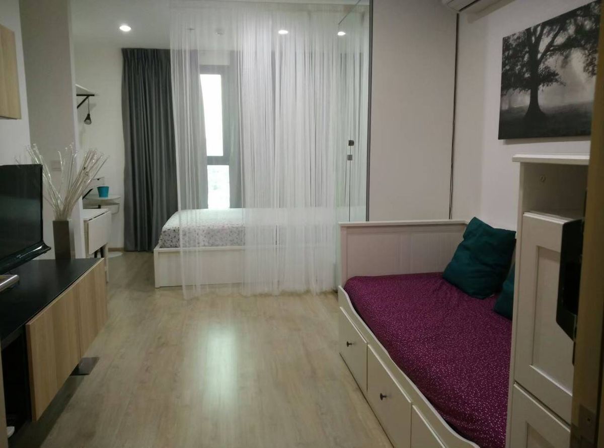 For RentCondoSiam Paragon ,Chulalongkorn,Samyan : Ideo Q Chula-Samyan Condo for rent, near MRT Sam Yan, only 270 meters.