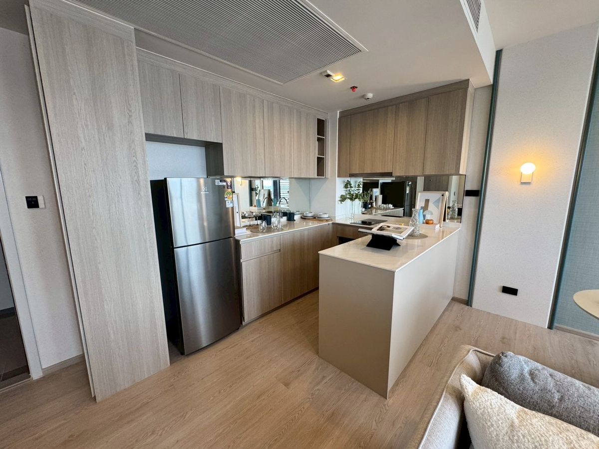 ขายคอนโดวงเวียนใหญ่ เจริญนคร : 𝟐นอน เริ่ม 𝟗.𝟐𝟗 ล้าน*🔥𝐇𝐎𝐓 𝐃𝐄𝐀𝐋 𝐑𝐞𝐟𝐞𝐫𝐞𝐧𝐜𝐞 สาทร-วงเวียนใหญ่ แถมเฟอร์+เครื่องใช้ไฟฟ้าครบ พร้อมอยู่ การันตีราคาดีที่สุดกว่าใคร ดูแลครบจบทุกเรื่อง💯📱𝟬𝟵𝟮-𝟴𝟬𝟴𝟴𝟴𝟵𝟵