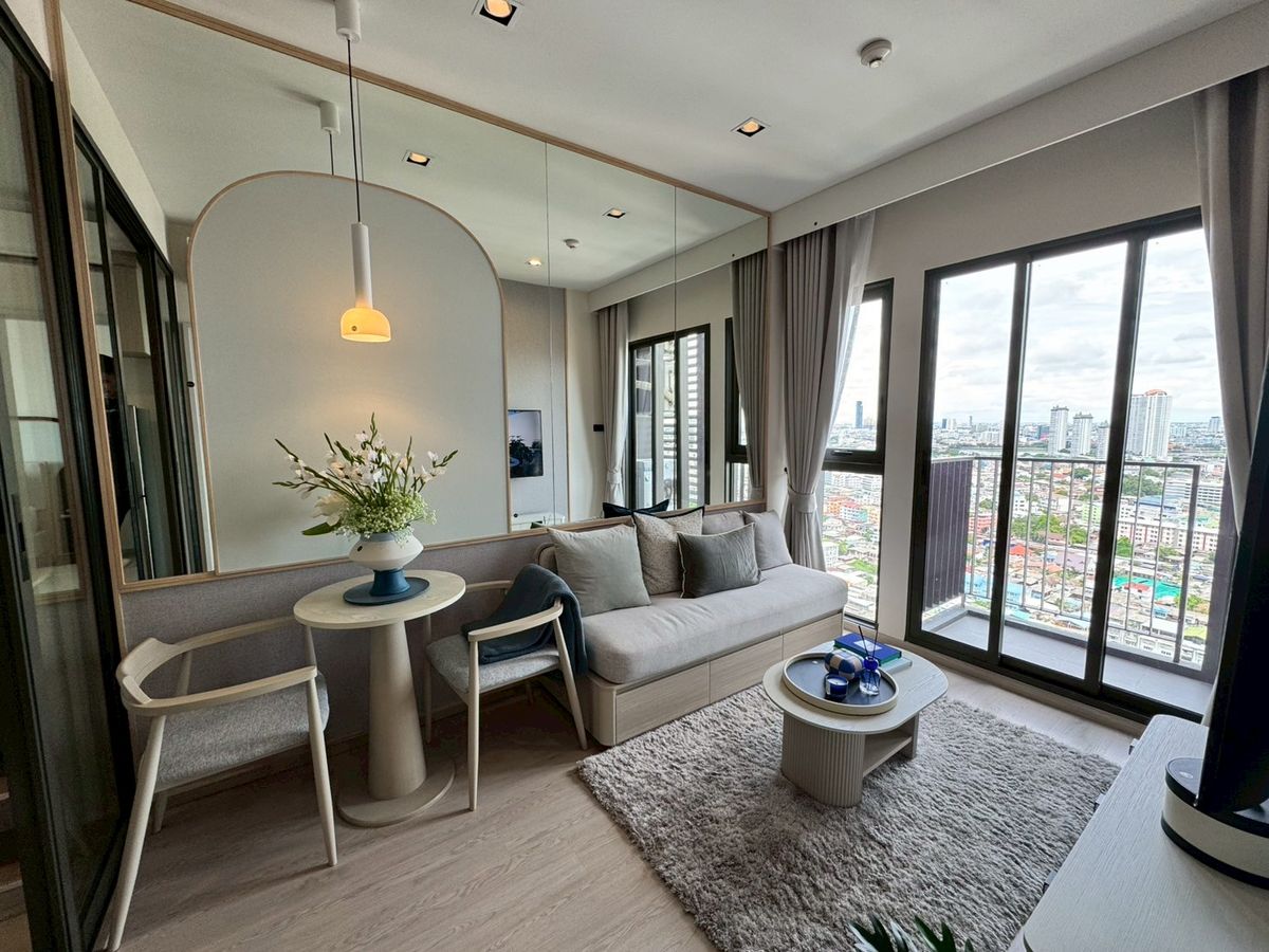 For SaleCondoWongwianyai, Charoennakor : 🎉 Best Deal of the Year!Reference Sathorn–Wongwian Yai | 1-Bedroom, 32 sq.m.Fully furnished +electrical appliances Guaranteed lowest price on the market Comprehensive service from start to finish with VIP-level care📱 092-8088899