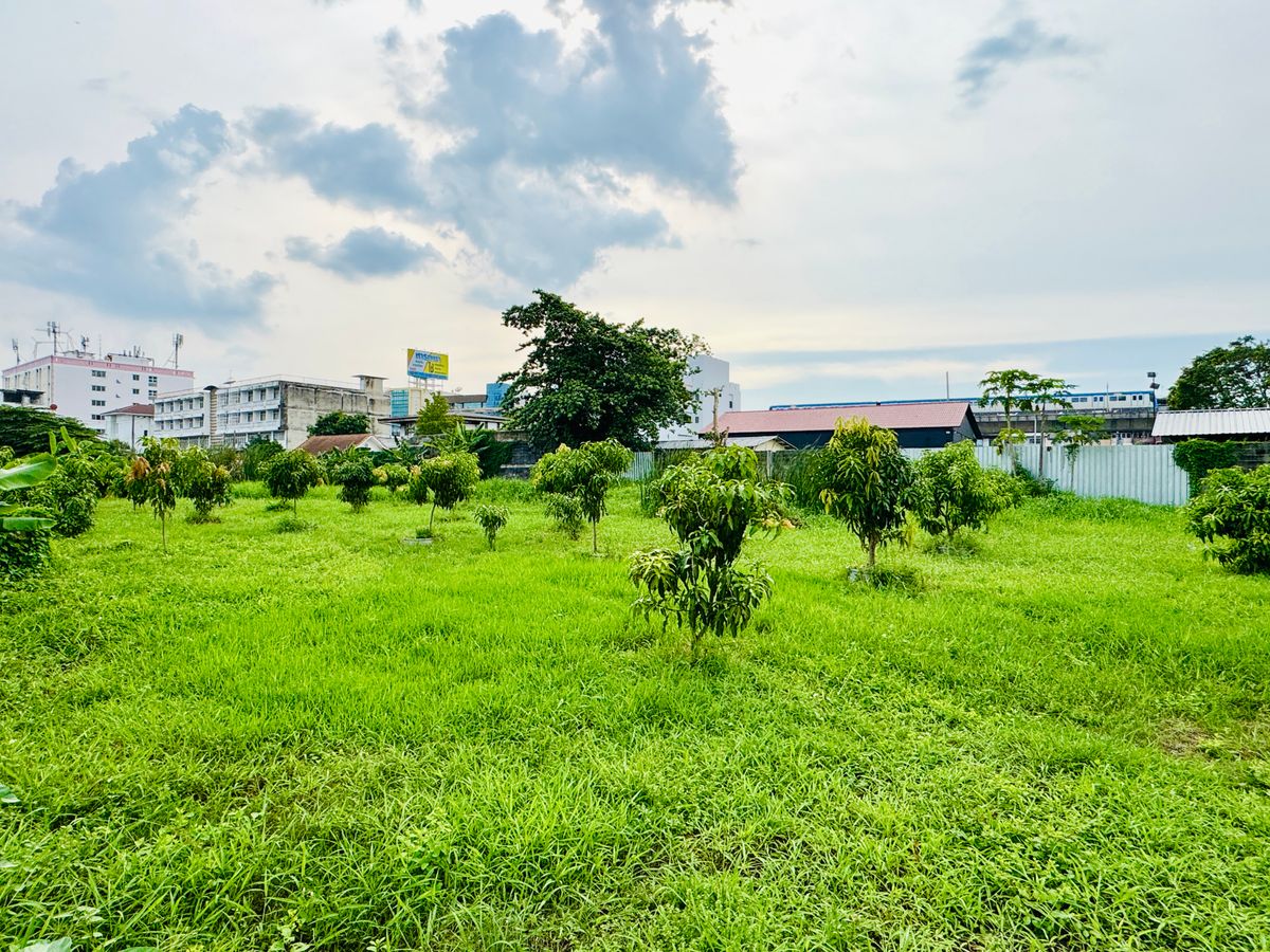 For SaleLandPinklao, Charansanitwong : Charan Sanitwong 34 Land for sale, 2 rai 3 ngan 95 square wah, Arun Amarin Subdistrict Bangkok Noi District