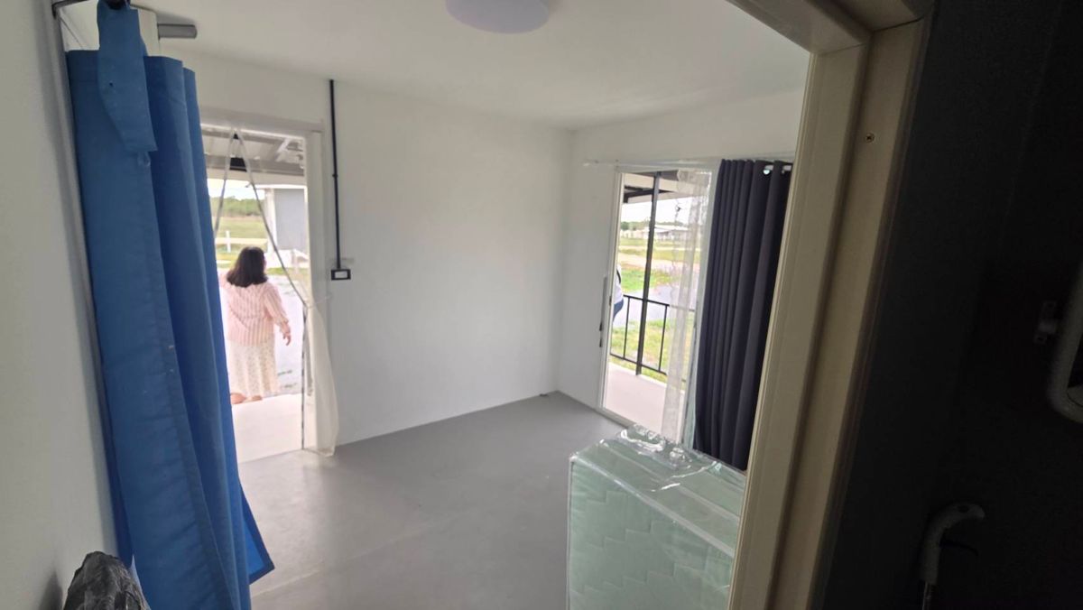 ขายบ้านกาญจนบุรี : ขายบ้าน พร้อมที่ดิน สวยมากๆวิวเขา 360 องศา  เนื้อที่ 98 ตรว. อ.เลาขวัญ จ.กาญจนบุรี