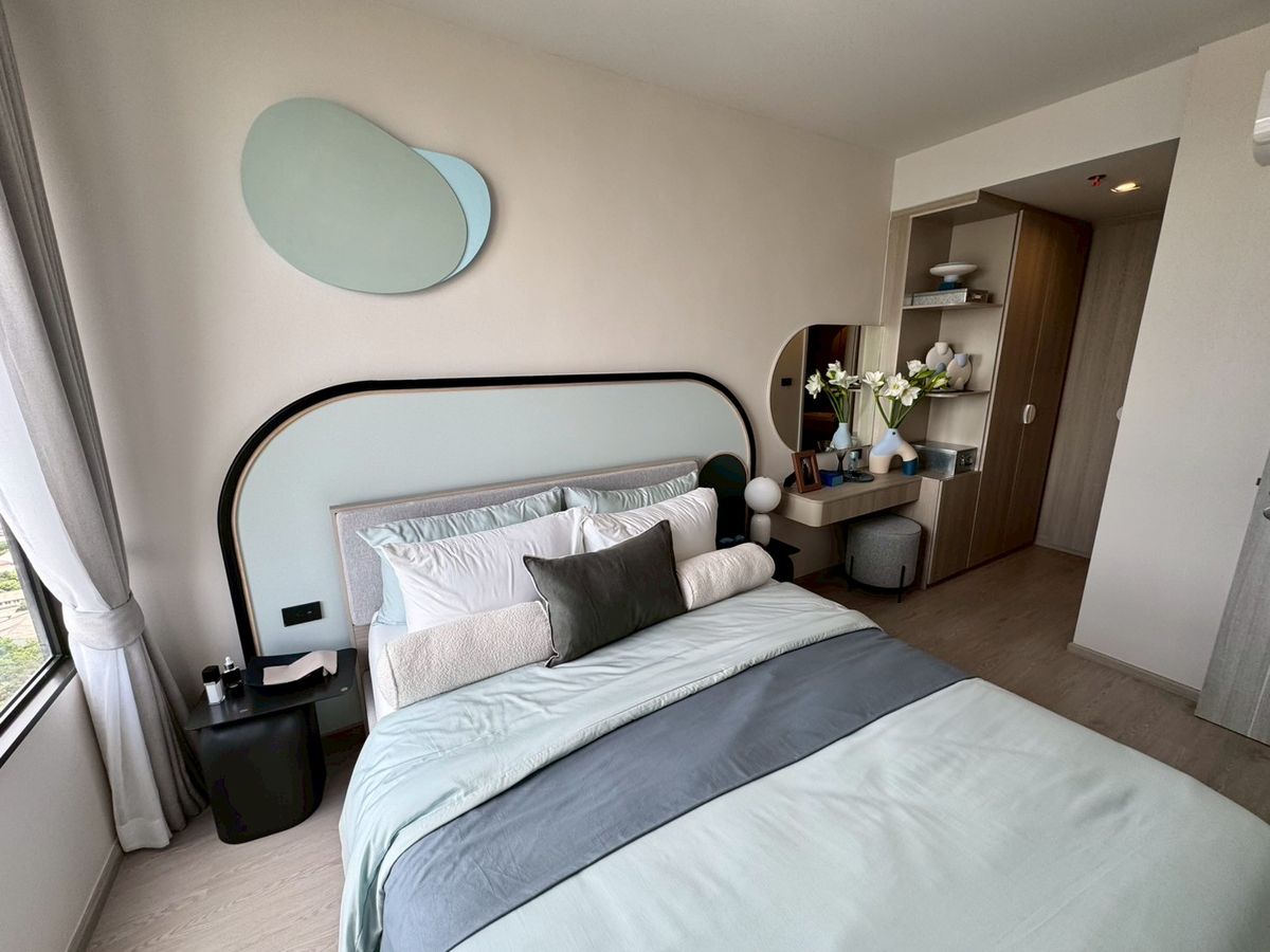 For SaleCondoWongwianyai, Charoennakor : 🔥 HOT DEAL at Reference Sathorn–Wongwian Yai Fully furnished with electrical appliances, ready to move in! Guaranteed best price in the market.All-in service – we take care of everything for you!📱092-8088899