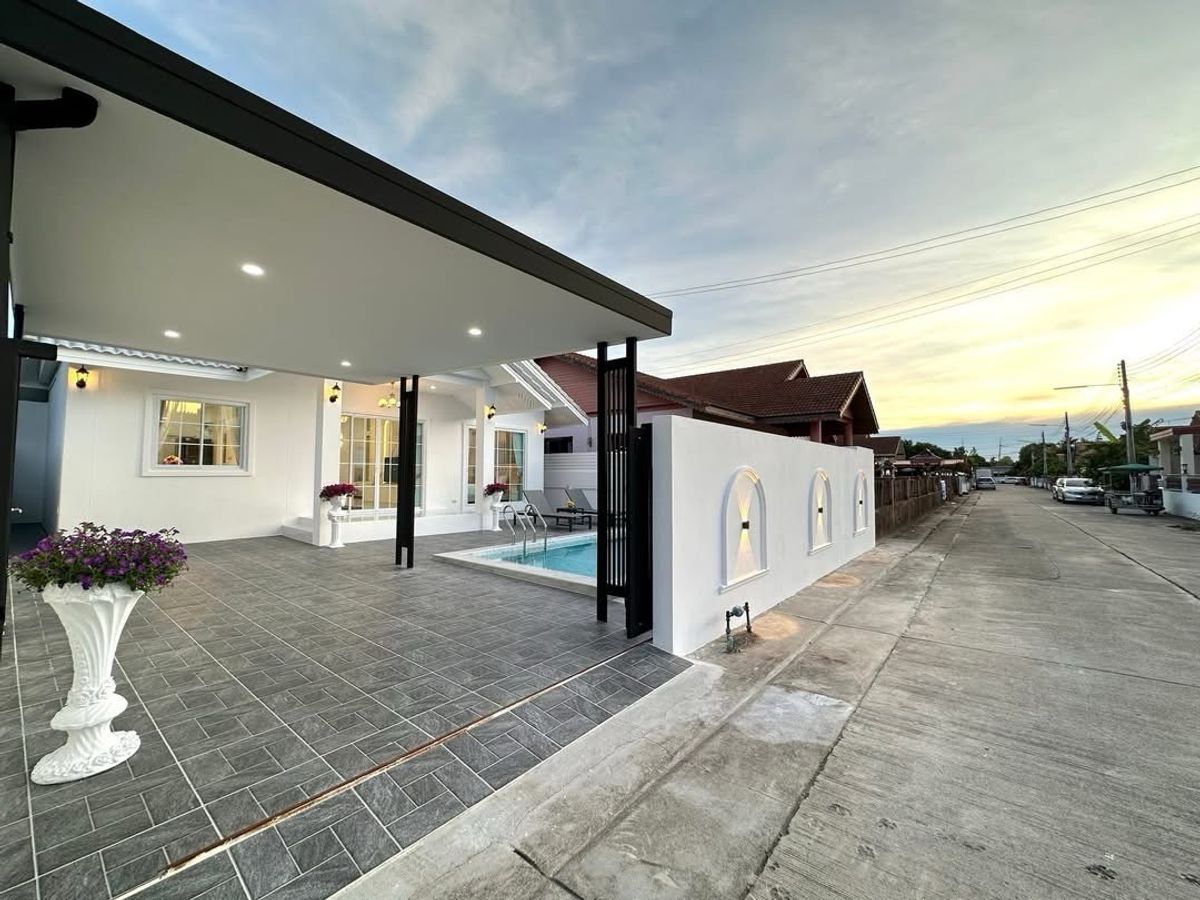 ขายบ้านพัทยา บางแสน ชลบุรี สัตหีบ : 📢👇บ้านพร้อมสระว่ายน้ำ ใกล้ หาดจอมเทียน พัทยา และ สถานที่ท่องเที่ยวหลายแห่ง