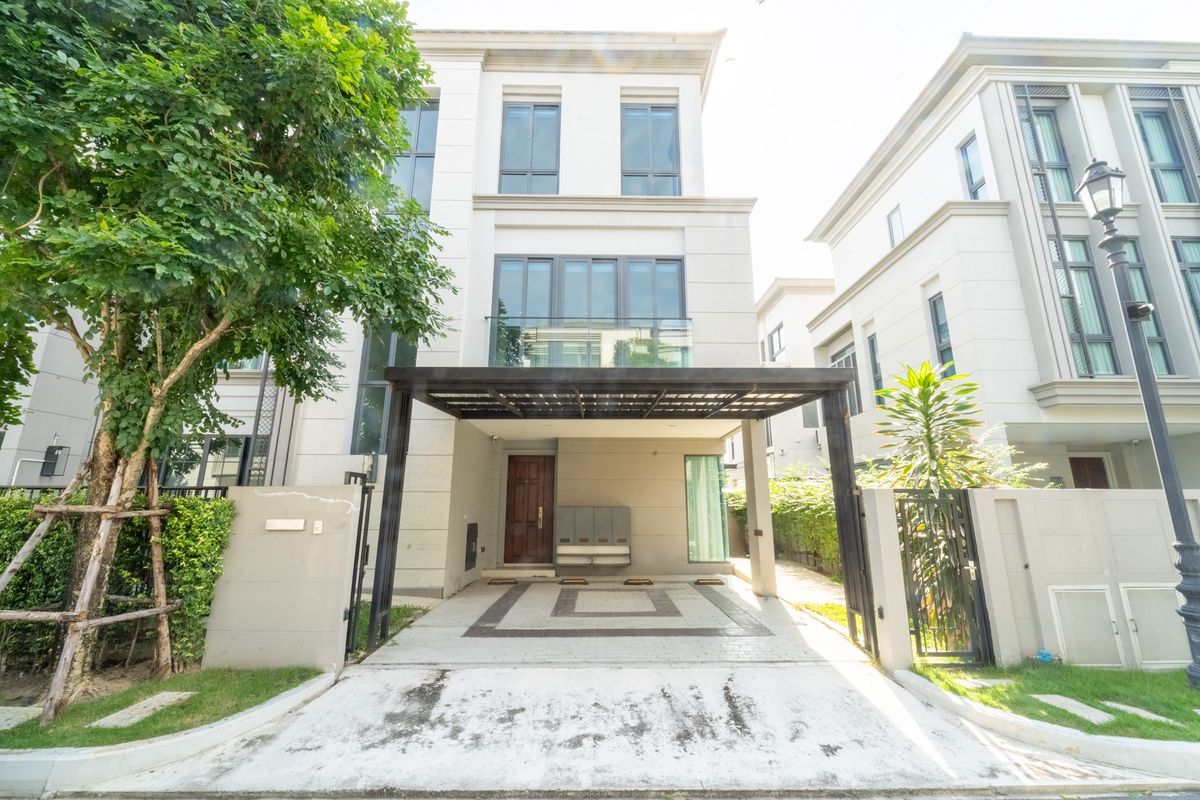 ขายพัฒนาการ ศรีนครินทร์ : ขาย  บ้านเดี่ยว 3 ชั้น  The Sonne Srinakarin-Bangna