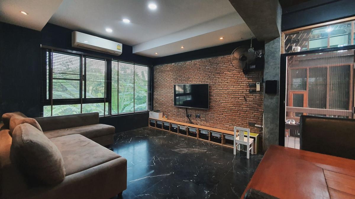 For SaleHome OfficeLadprao, Central Ladprao : For Sale Home Office Area Ladprao Good VIBE, Quiet, Shady.