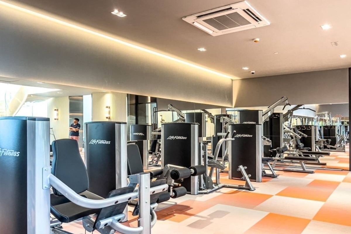 For RentCondoSathorn, Narathiwat : 🔥 For Rent !! 🔥 Code C20240400331..........Supalai Icon Sathorn, 3 bedroom, 3 bathroom, East Facing, modern style, furnished, ready to move in  📣📣