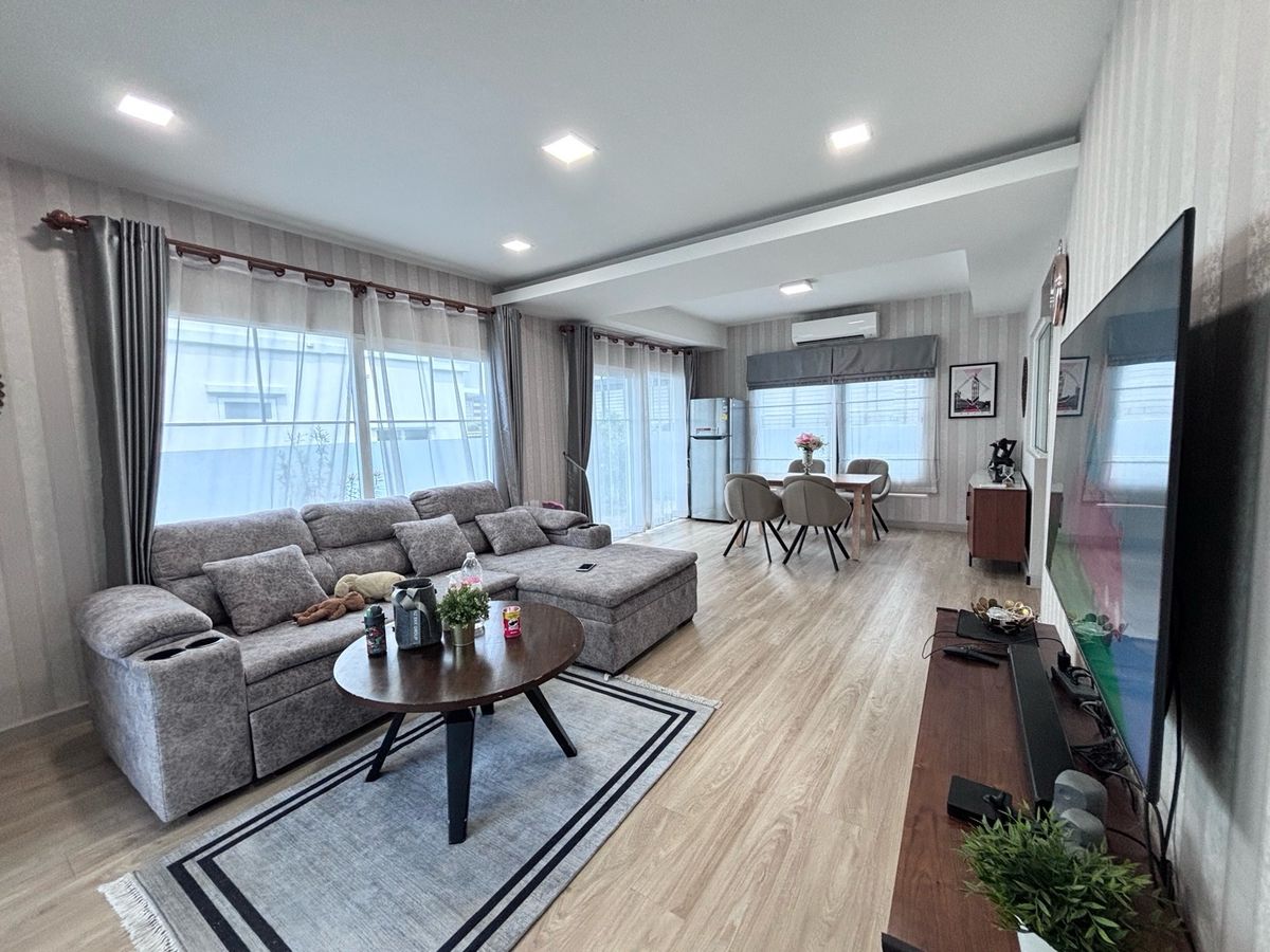 For RentHouseBangna, Bearing, Lasalle : [For Rent] ♻️Villaggio Srinakarin – Bangna (Phase 1) ❤️Pet-Friendly