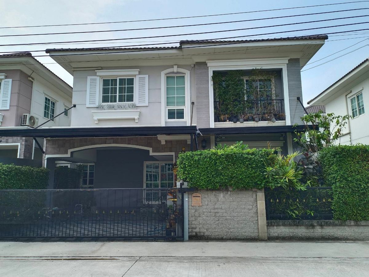 ขายบ้านแจ้งวัฒนะ เมืองทอง : ประกาศขายบ้านด่วน บ้านราคาบ้านพร้อมเฟอร์จัดเต็ม ลากกระเป๋าเข้าอยู่ได้เลย 7.79 ล้านบาท