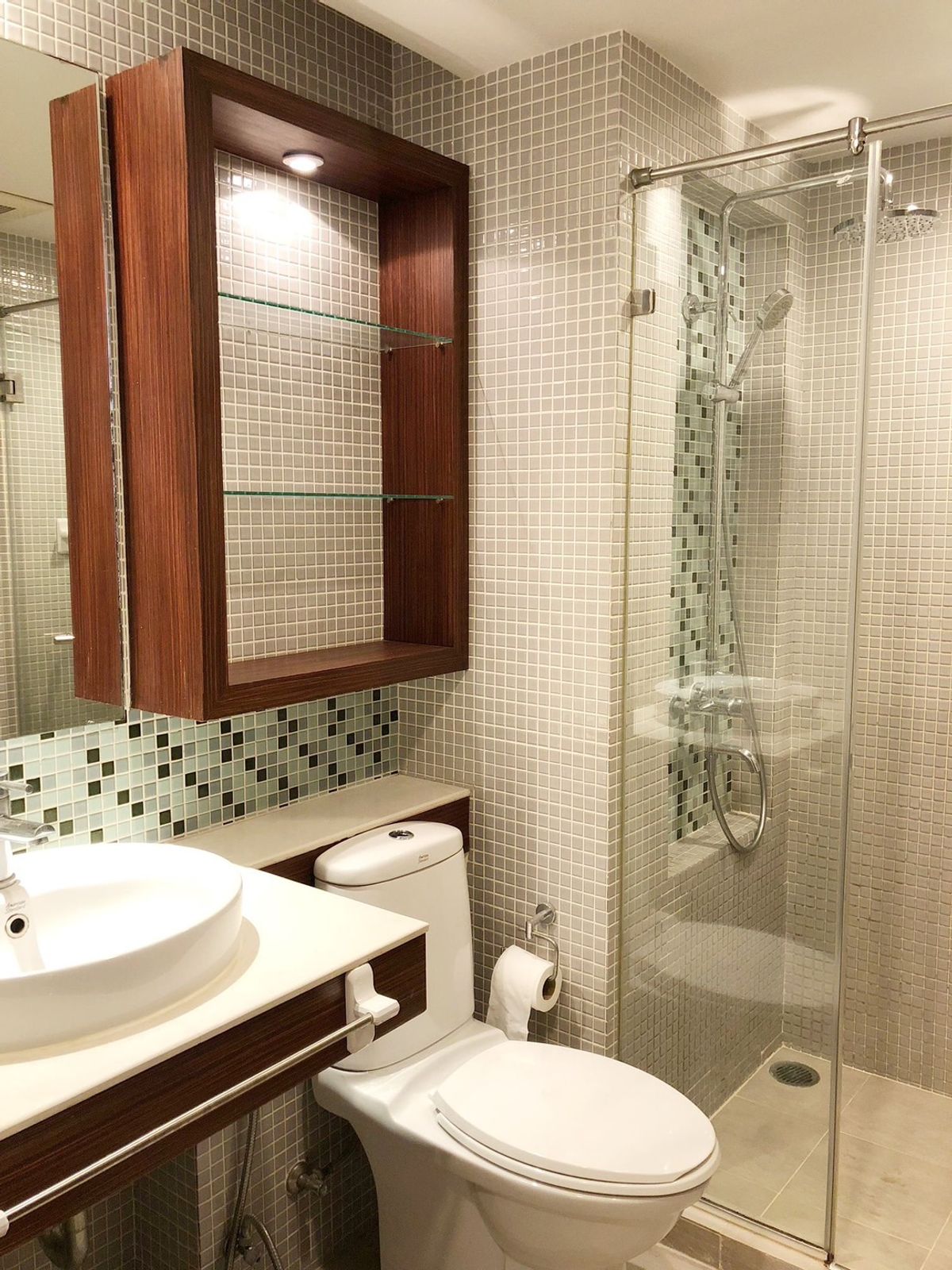 ขายคอนโดสุขุมวิท อโศก ทองหล่อ : For Sale: Condo at Avenue 61 (S15-7969)