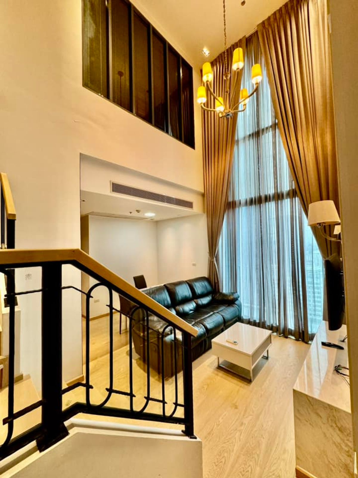 For RentCondoRatchathewi,Phayathai : Pyne by Sansiri Condo for Rent (Duplex 2 Bed), attached to the BTS Ratchathewi, beautifully decorated with