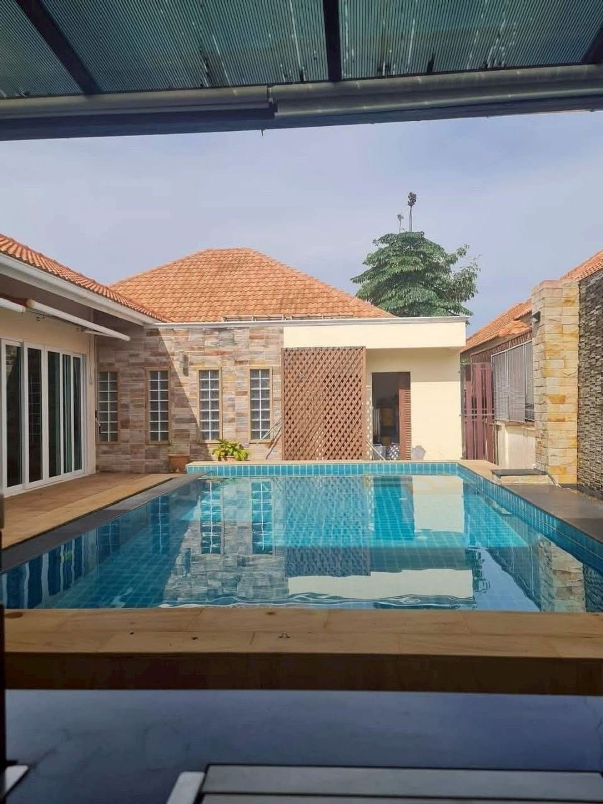 For RentHouseRayong : For Rent (For Rent), classic luxury house with a swimming pool Sinthawa Village, Ban Chang Rayong