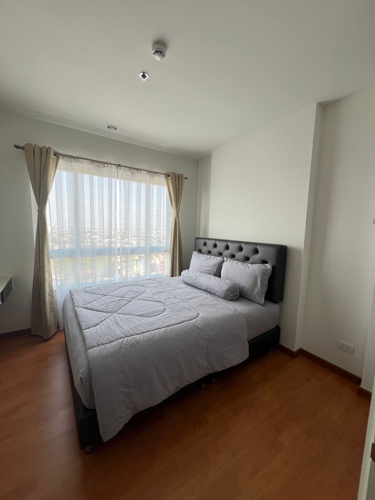 ให้เช่าคอนโดสมุทรปราการ สำโรง : 📢FOR RENT>> The President Sukhumvit - Samutprakan 🌈🎉ห้องสวย เฟอร์นิเจอร์ตกแต่งครบ ชั้น 18 สิ่งอำนวยความสะดวกในโครงการครบครัน ติด ตลาดแบล็คมาร์เกต BTS แพรกษา #LV-MO2026