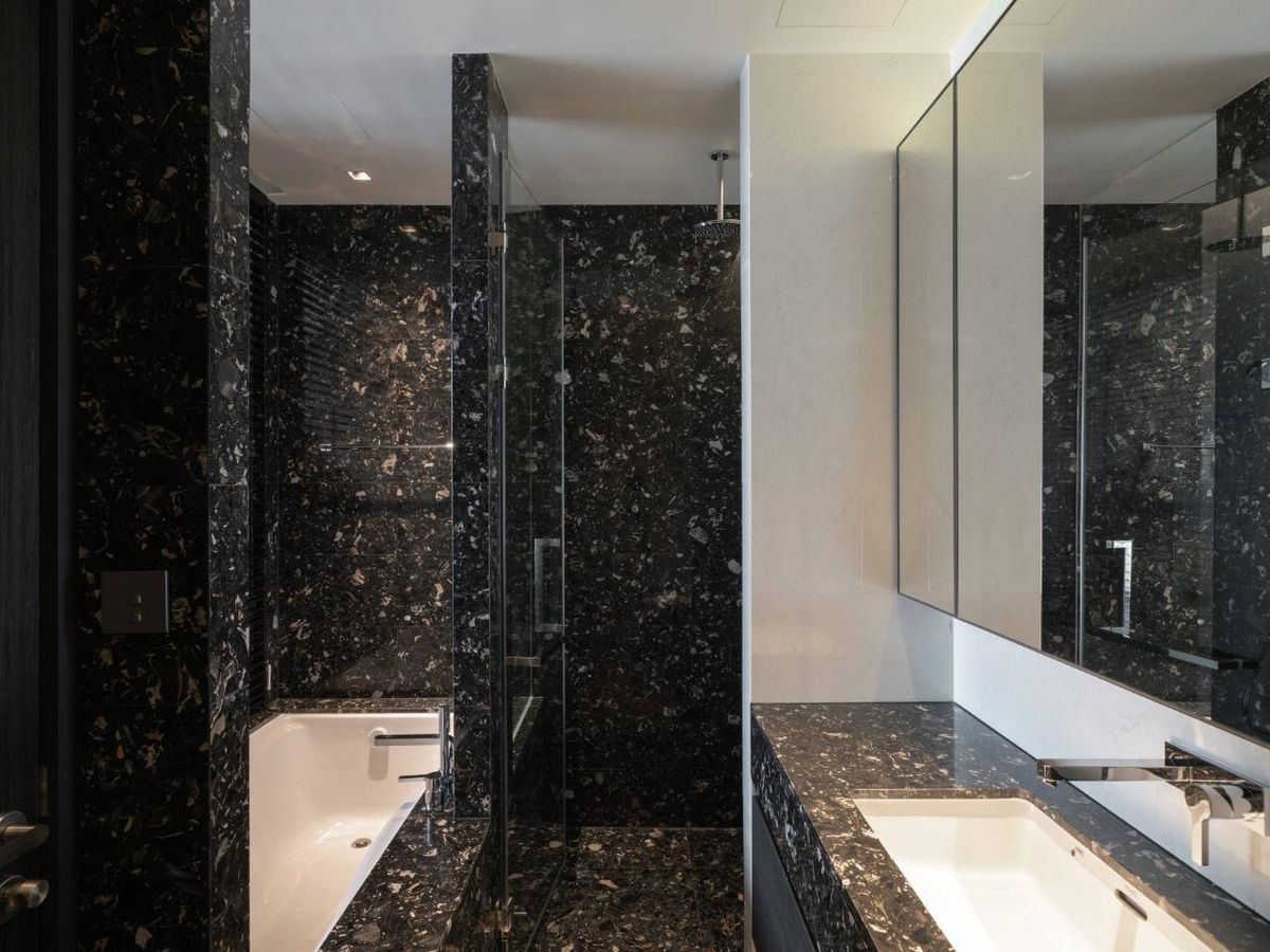 ขายคอนโดสุขุมวิท อโศก ทองหล่อ : For Sale: Beatniq Sukhumvit 32 with tenant S15-30507 (S)