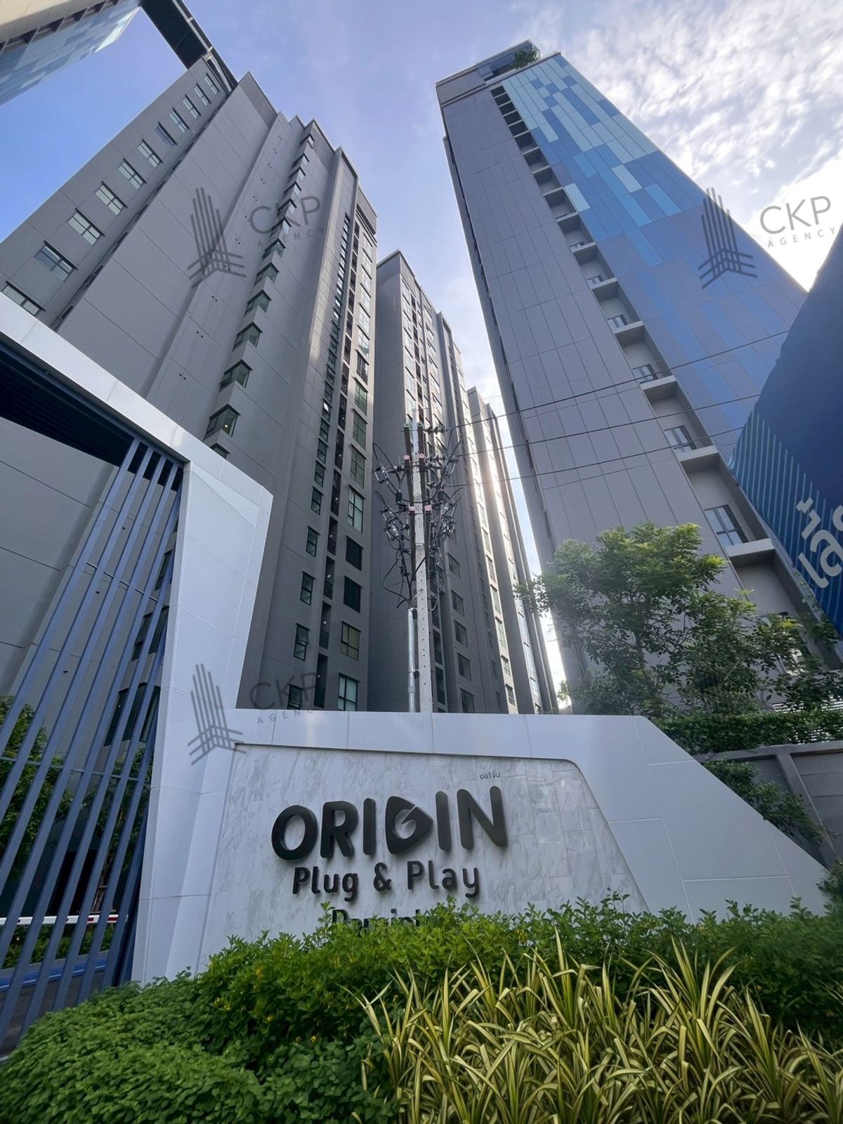 For SaleCondoNawamin, Ramindra : Condo Origin Plug & Play Ramintra, new room, selling below project price, fully furnished, next to MRT Pink Line, free transfer fee.