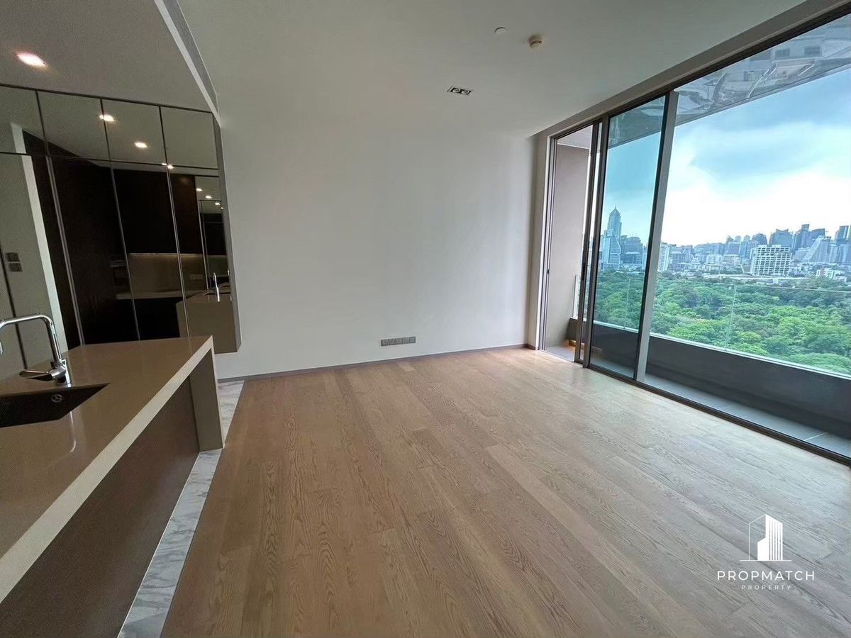 ขายคอนโดสีลม ศาลาแดง บางรัก : ✨Flash Deal ✨Saladaeng One (1Bed1Bath56.66SQM.)  พร้อมอยู่ ! เพียง 17,990,000 บาท Tel.0981315848 @propmatch