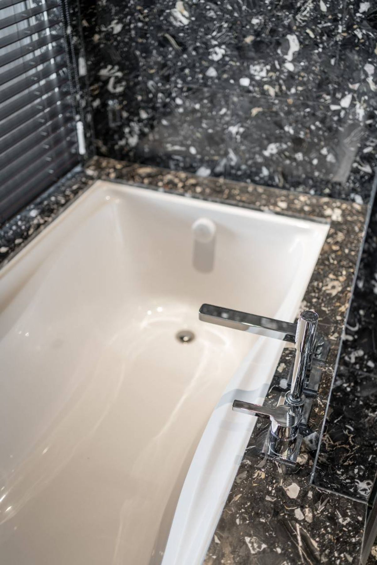 ขายคอนโดสุขุมวิท อโศก ทองหล่อ : For Sale: Beatniq Sukhumvit 32 with tenant S15-30507 (S)