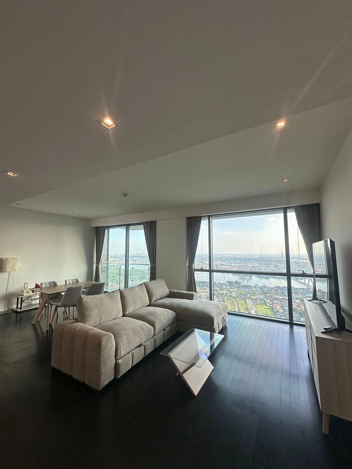 For RentCondoRama3 (Riverside),Satupadit : 🔥🔥 (Ready to enter) 2 bedroom condo view of the river ― 𝐓𝐇𝐄 𝐏𝐀𝐍𝐎 𝐏𝐀𝐍𝐎 Rama 𝟑 | Add Line: AAE.mmproperty