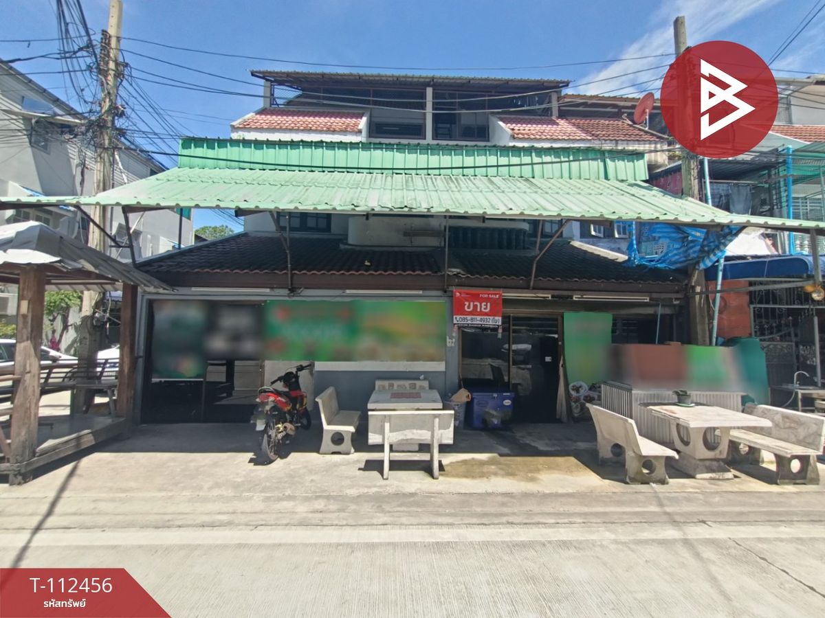 For SaleShop HouseKasetsart, Ratchayothin : 3 -storey commercial building for sale, Ram Inthra Road 39, area 21.5 sq.wah, Bang Khen, Bangkok