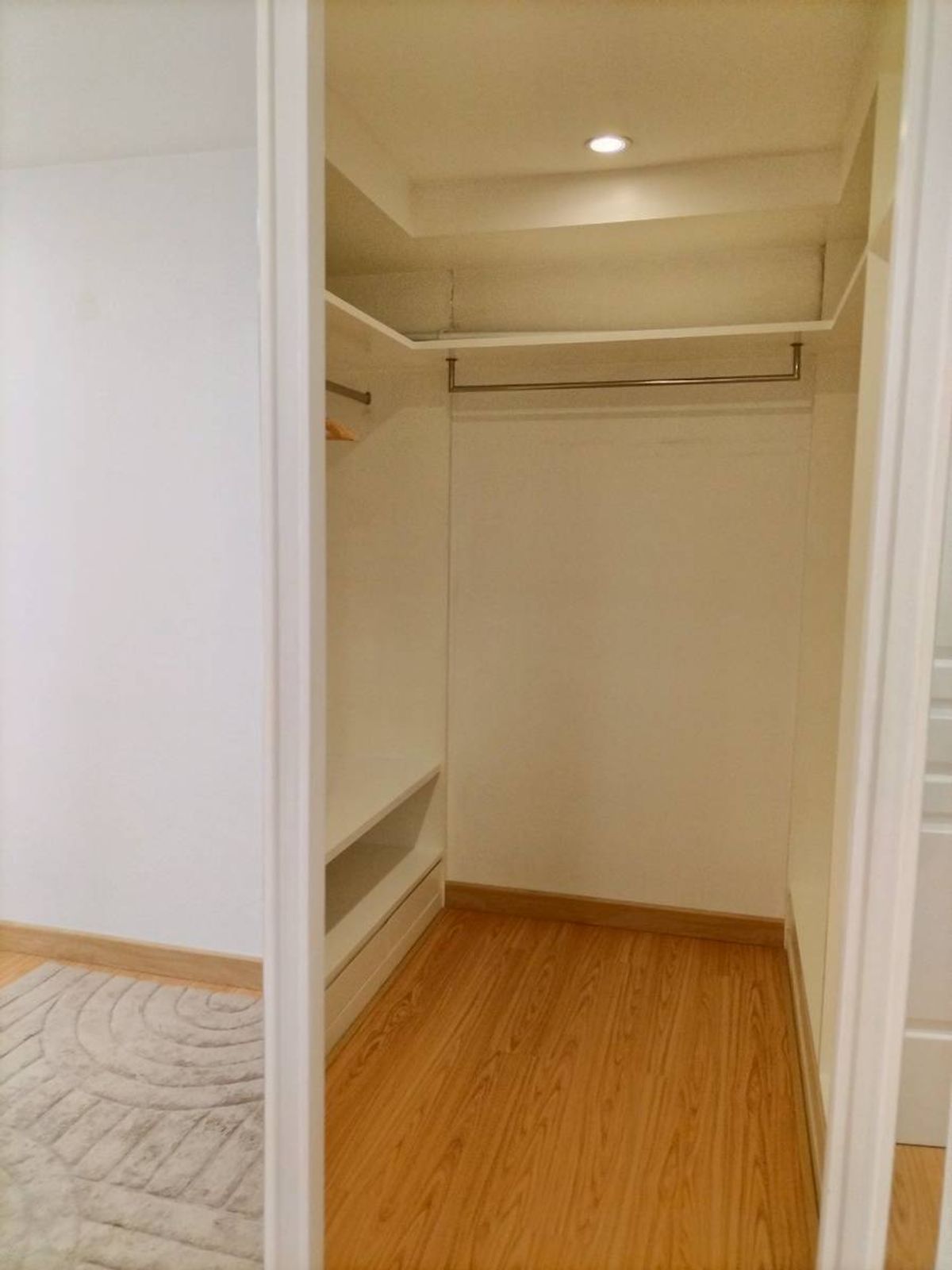 ขายคอนโดอ่อนนุช อุดมสุข : For sale condo Baan Ananda​ 2 Floor with 3 Beds(S15-8005) 