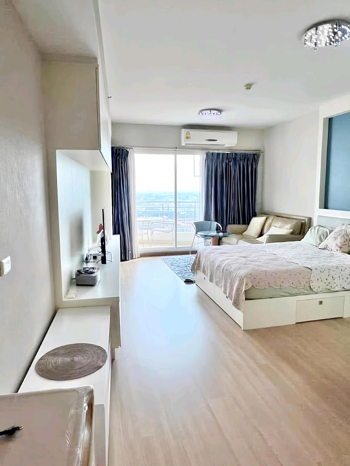 For RentCondoWongwianyai, Charoennakor : The Chao Phraya River Condo, Supalai River Place, 31, ready