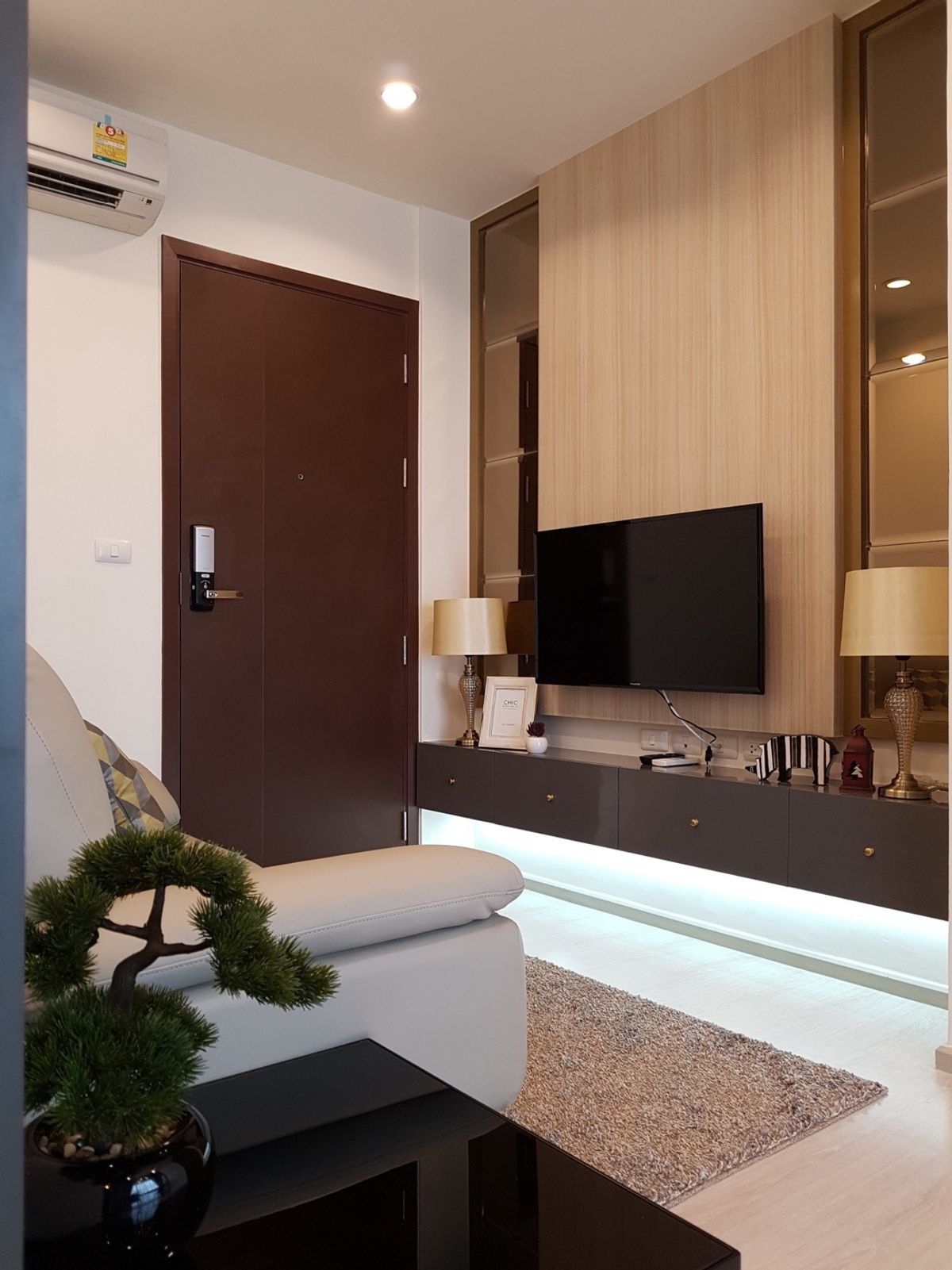 For RentCondoRama9, Petchburi, RCA : Rhythm Asoke 🚄 MRT Rama 9 | Studio price 📞 Line: @pukkhome (with @)