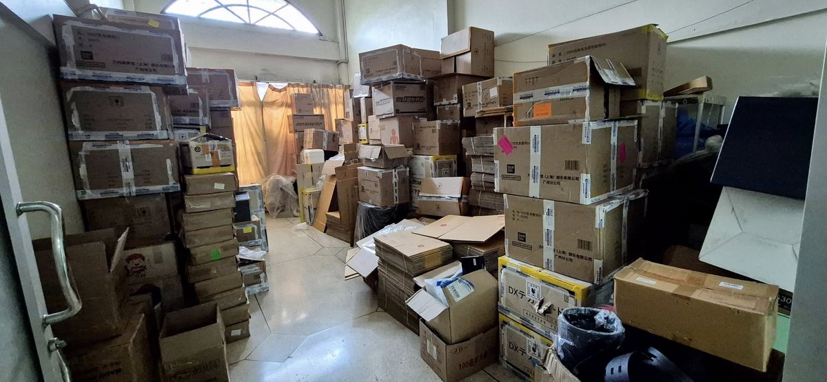 For SaleShop HouseOnnut, Udomsuk : Commercial building for sale-2 booths on Soi Udom Suk, Sukhumvit 103, Bang Na, good location near Bangkok Bank