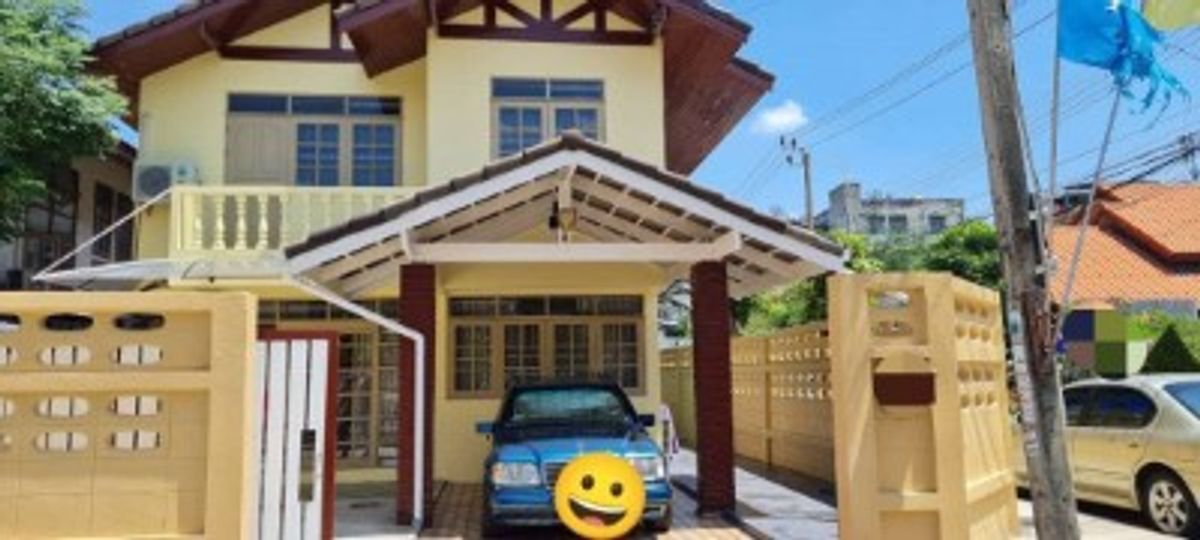 ให้เช่าบ้านบางนา แบริ่ง ลาซาล : ให้เช่าบ้านเดี่ยว2ชั้น ถนนลาซาล71 แอร์เฟอร์นิเจอร์ครบ มี3ห้องนอน2ห้องน้ำ ราคาเช่าเดือนละ 26,700 บาท/เดือน 