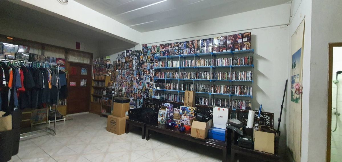 For SaleShop HouseOnnut, Udomsuk : Commercial building for sale-2 booths on Soi Udom Suk, Sukhumvit 103, Bang Na, good location near Bangkok Bank