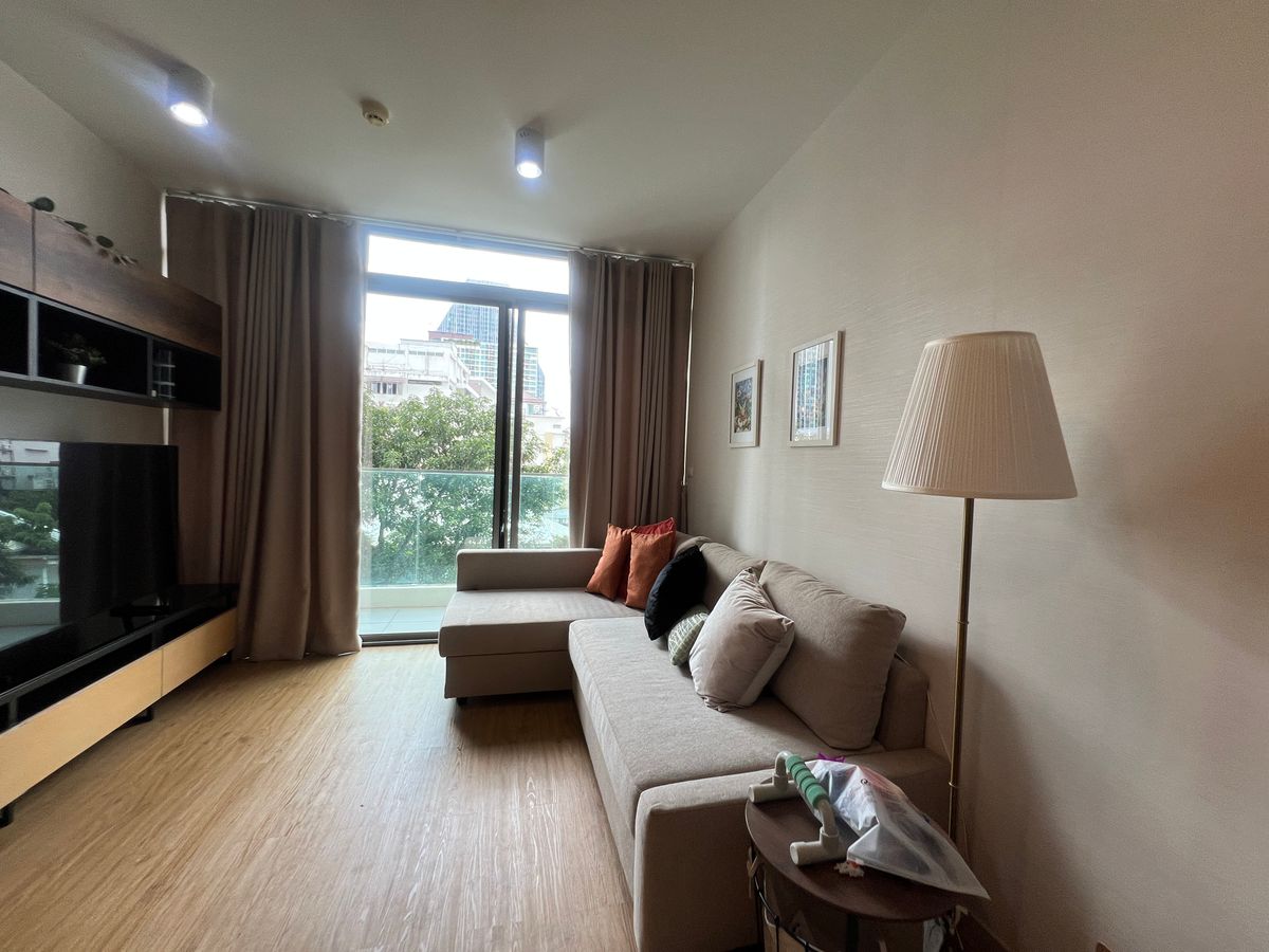 For RentCondoSilom, Saladaeng, Bangrak : For Rent Siamese Surawong 2 Bed Super Deal✅⭐️