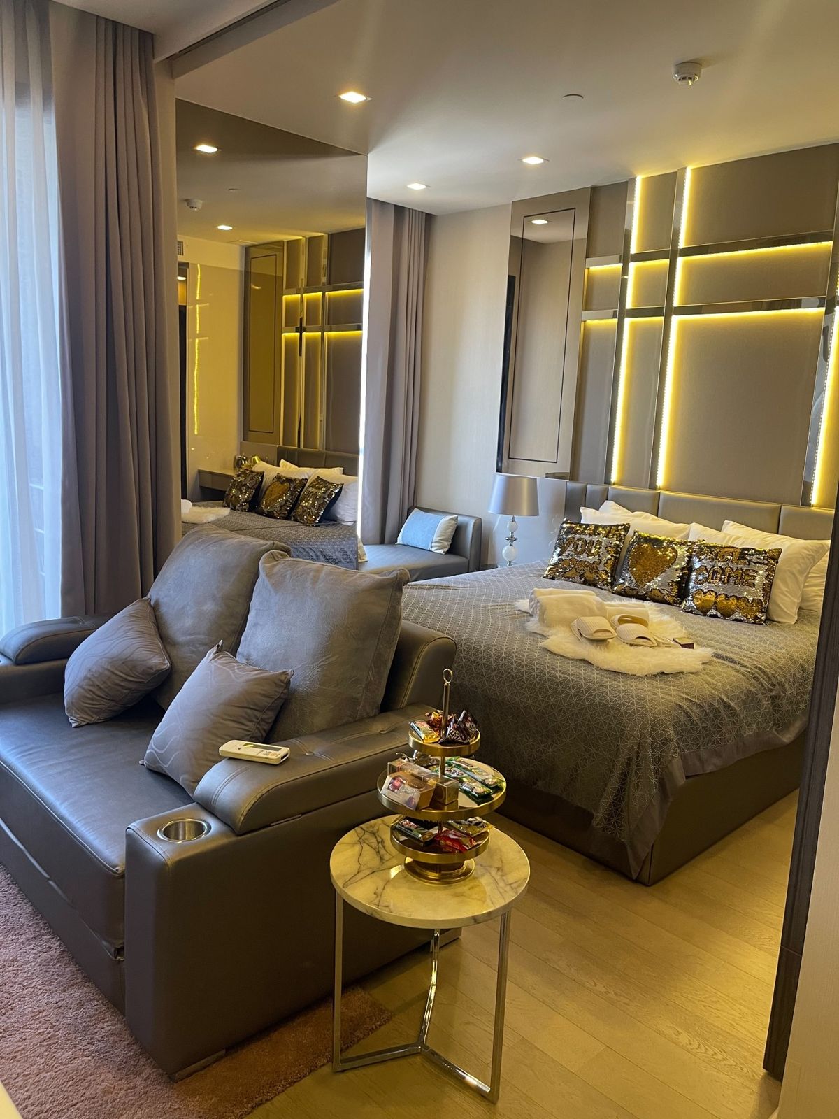 For RentCondoSukhumvit, Asoke, Thonglor : 1 bed 1 bath 35 sqm condo at Ashton Asoke for rent 30,000THB per month, Sukhumvit Soi 21, Asoke BTS station