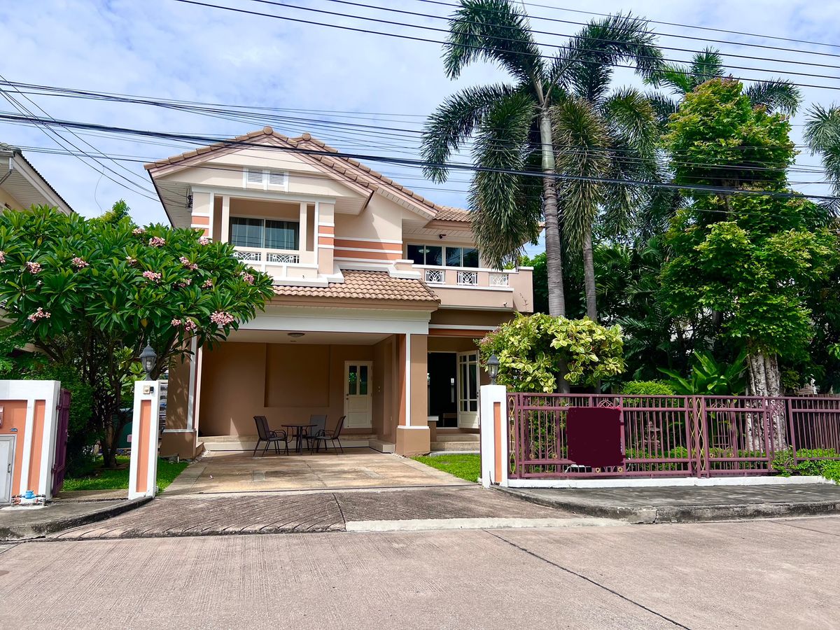ให้เช่าบ้านลาดกระบัง สุวรรณภูมิ : House for rent 3 bedroom 3 bathroom very good conditions