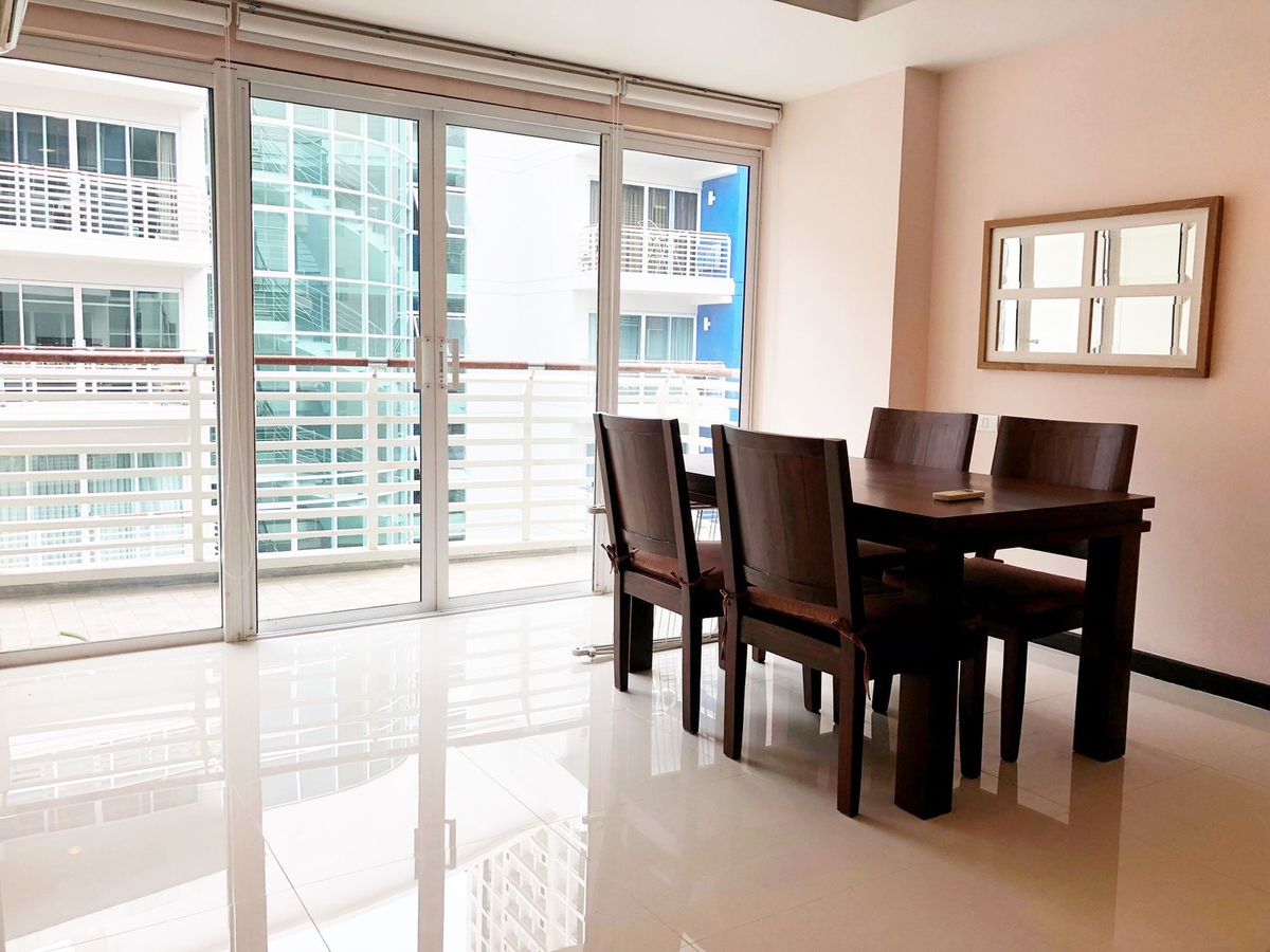 ขายคอนโดสุขุมวิท อโศก ทองหล่อ : For Sale: Condo at Avenue 61 (S15-7969)