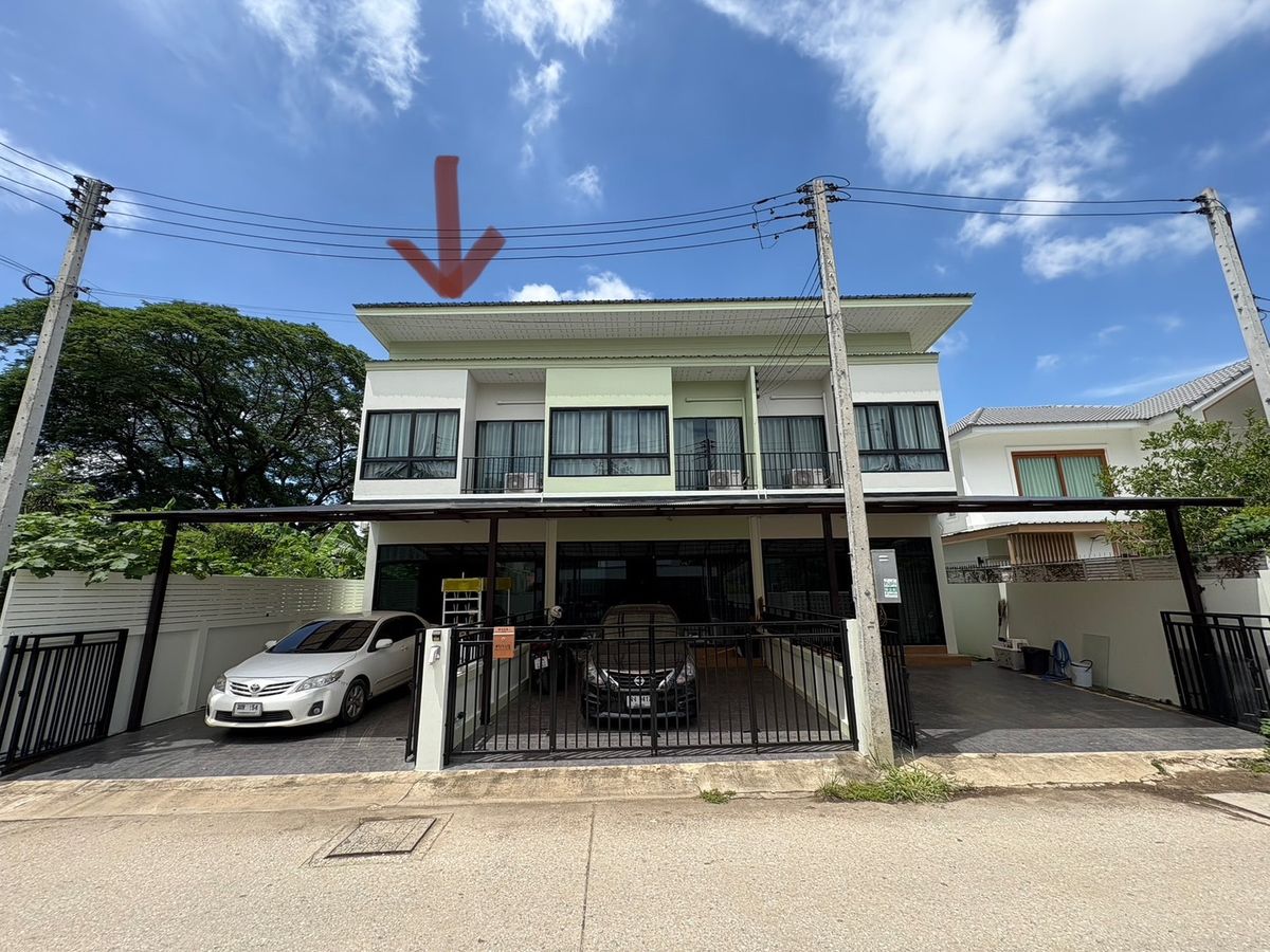 For RentTownhomeChiang Mai : 🏡 Townhome for Rent – Near Sacred Heart School & Railway Station Ready to move in! Fully furnished & pet-friendly 🐶🐱