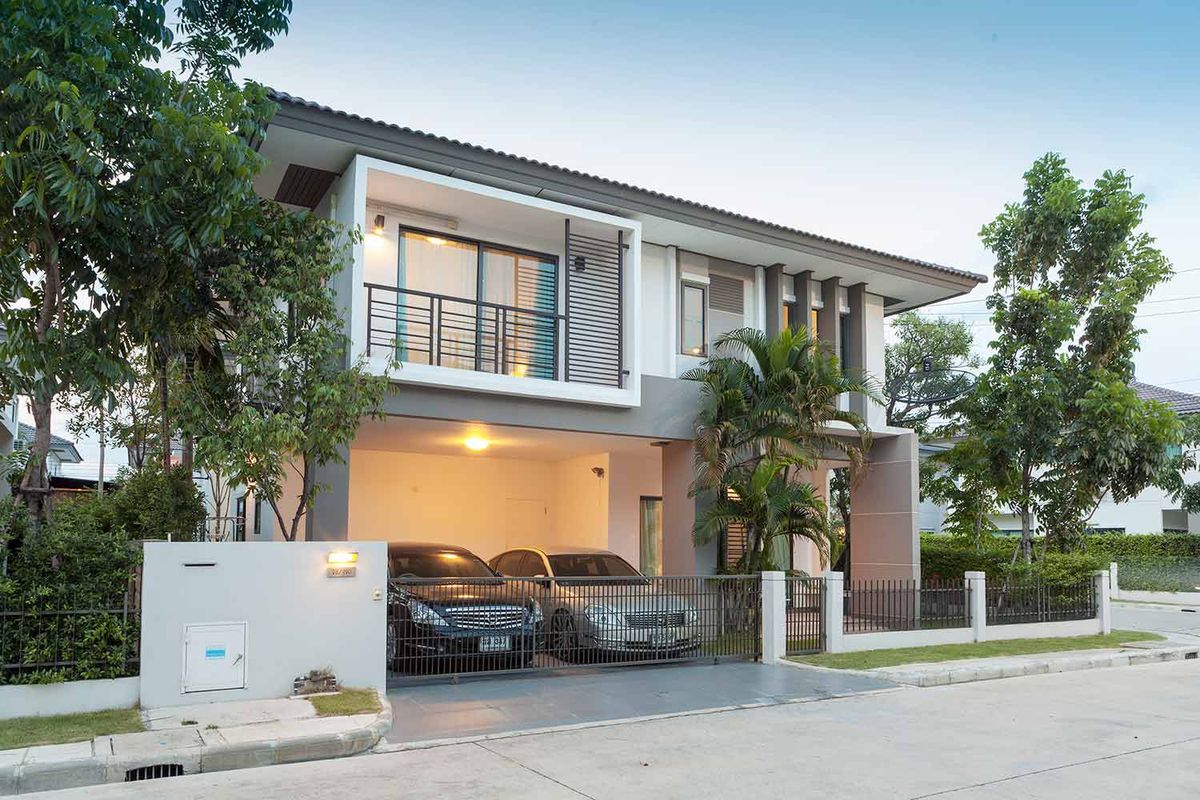 บ้านนวมินทร์ รามอินทรา : ขาย-ให้เช่าบ้านเดี่ยวหลังมุม Type ใหญ่ที่สุดในโครงการ ฮาบิเทีย วัชรพล (Habitia) ในเครือแสนสิริ ใกล้ทางขึ้น-ลงทางด่วนสุขาภิบาล5 **แอร์ทั้งหลัง**