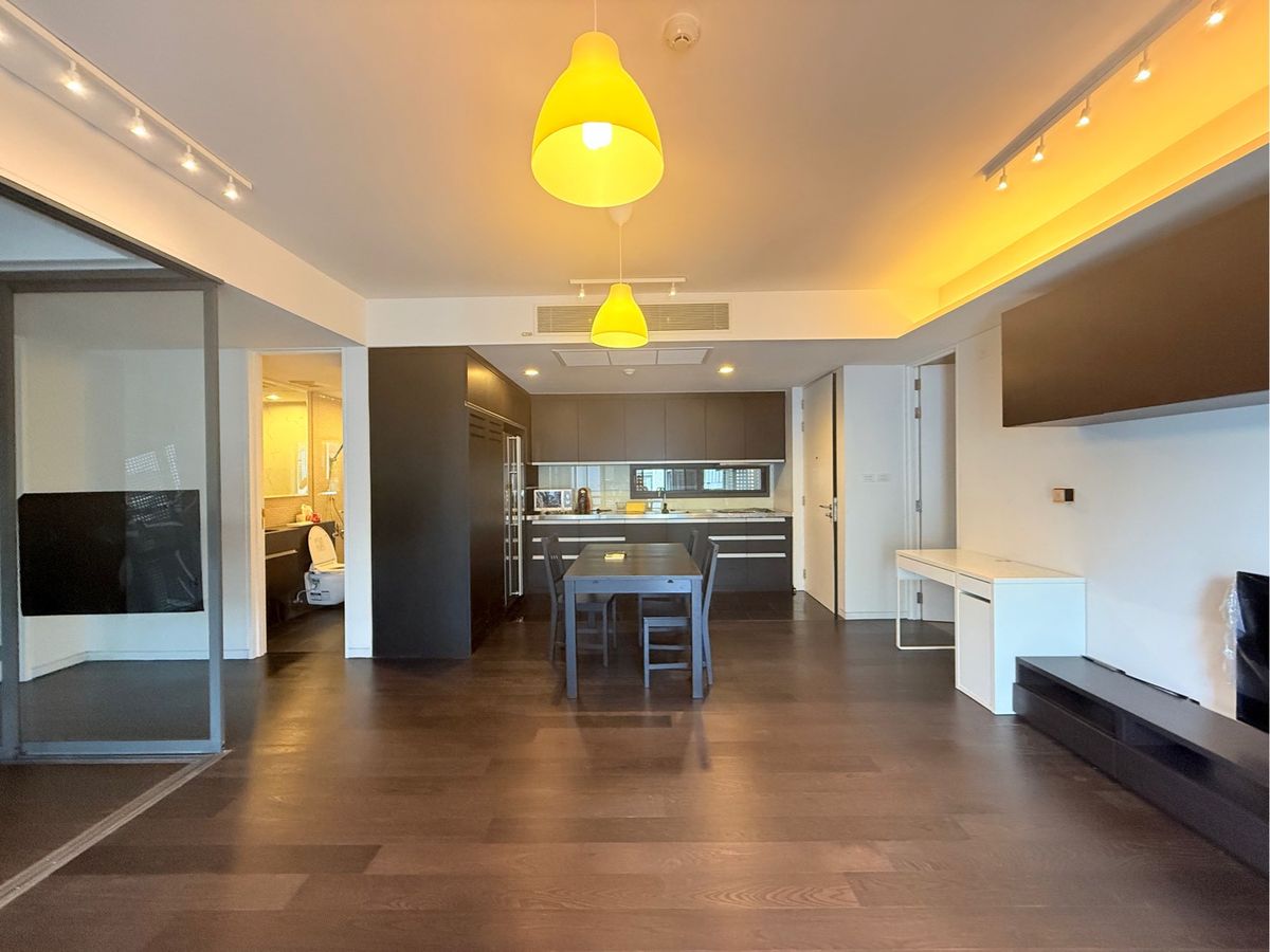 คอนโดสุขุมวิท อโศก ทองหล่อ : Siamese Gioia Sukhumvit FOR SALE | Unfurnished, Private Garden with clear view, Peaceful & Private