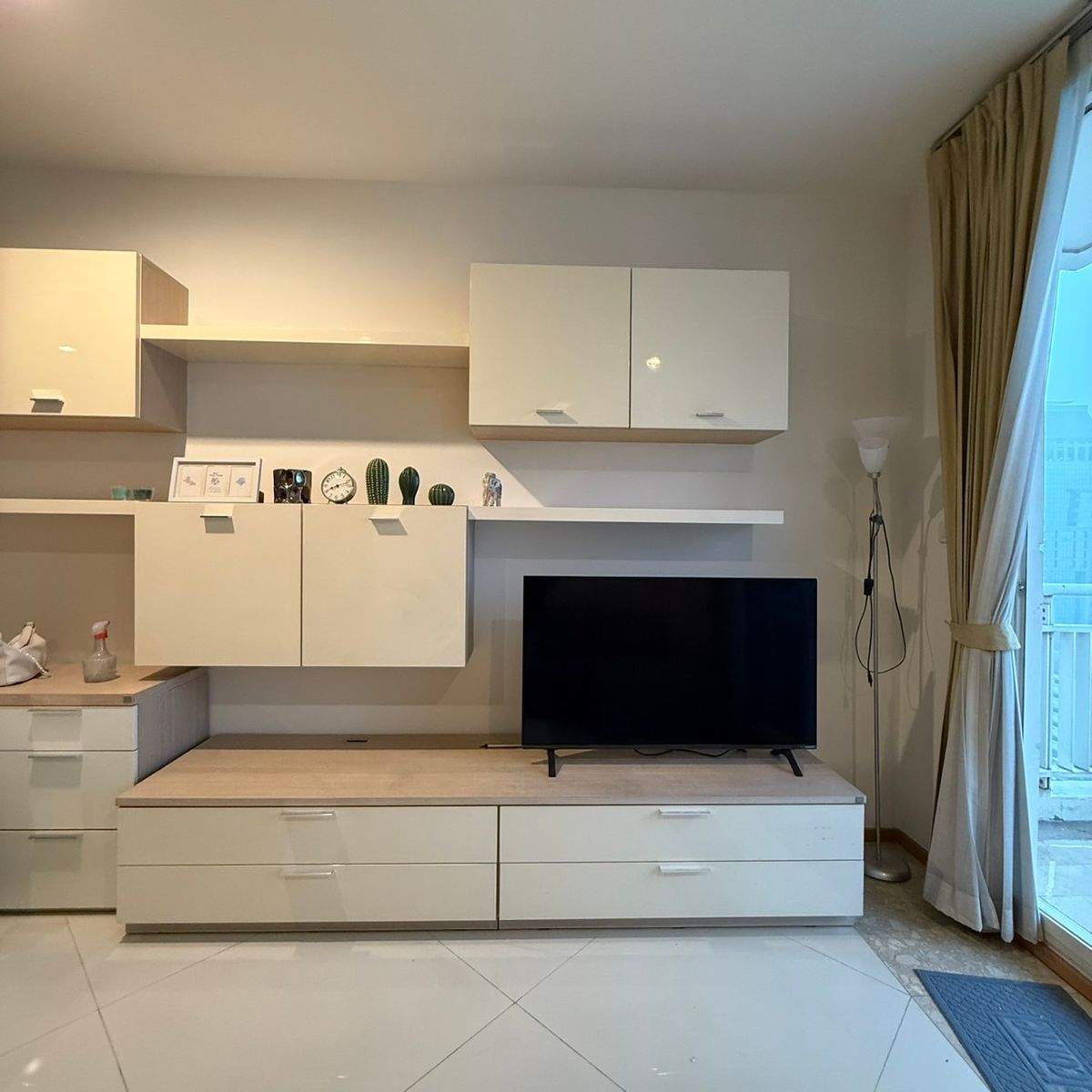 For RentCondoSathorn, Narathiwat : For Rent the Empire Place 2Beds 2Baths Size 99 SQ.M. F/F