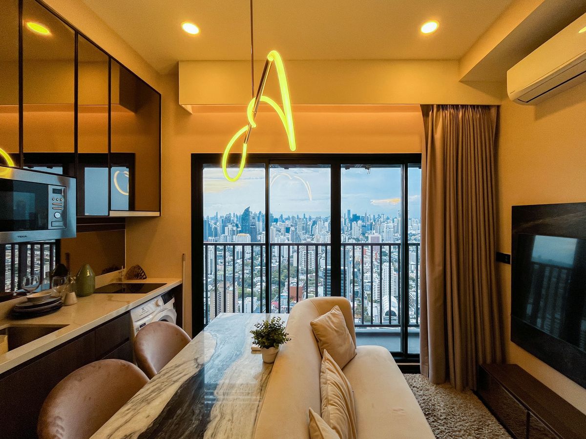 ขายคอนโดสุขุมวิท อโศก ทองหล่อ : ขายคอนโด Park Origin Thonglor ราคา 12,790,000 บาท [SHN00048]