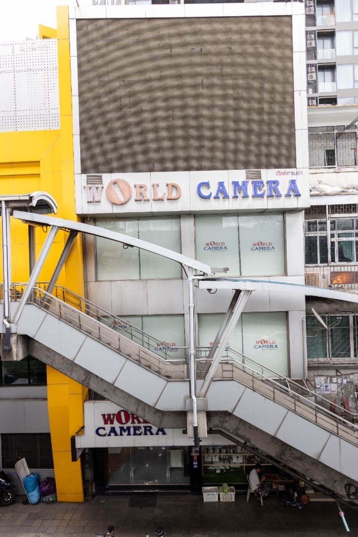 For SaleShop HouseLadprao, Central Ladprao : 2 booths, opposite Central Ladprao / 5 Bedrooms (Sale), 2 Commercial Buildings Opposite Central Ladprao / 5 Bedrooms (For Sale) Meaw663