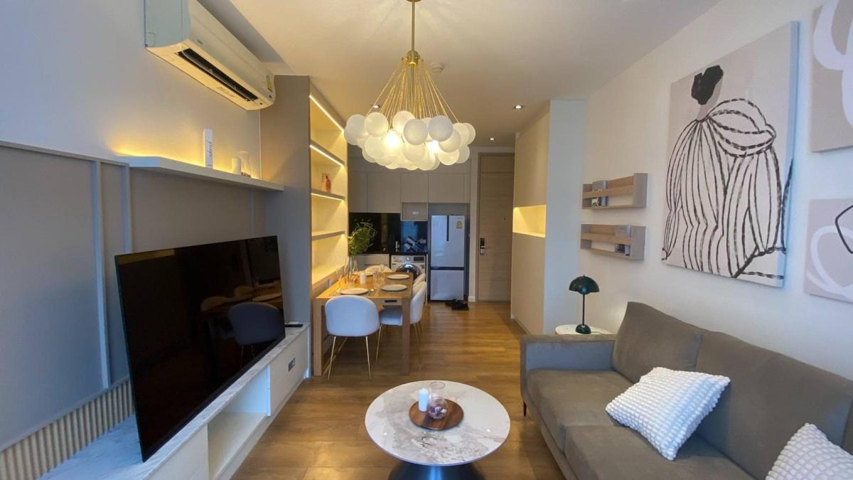 For RentCondoSukhumvit, Asoke, Thonglor : 🔥 Urgent rent. 🔥 Park Origin, Phrom Phrom Phrom, Sukhumvit 24, the best corner room in the Ben Fer Garden View, ready to be near BTS Phrom Phong.