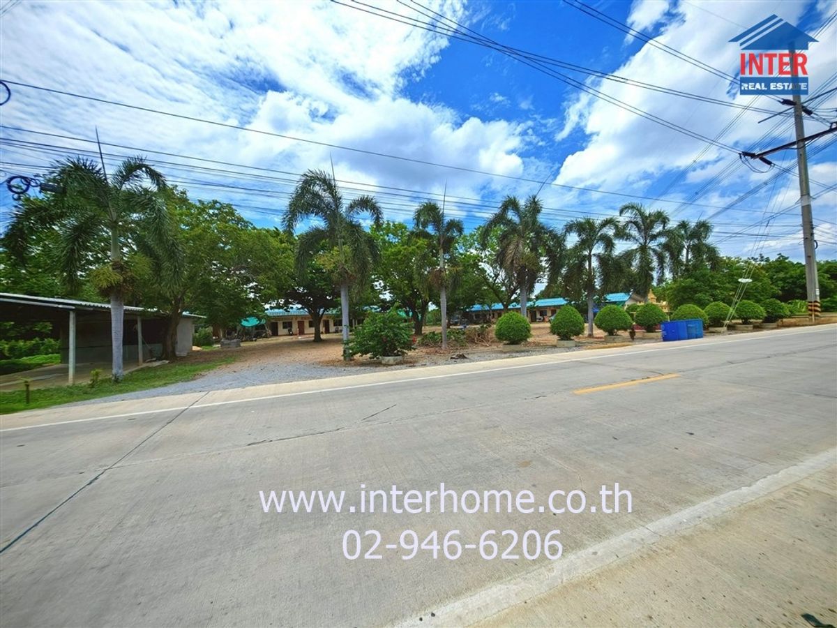 For SaleLandNakhon Pathom : Land + Dormitory 46.6 sq.w. Land + Dormitory near Ban Yang Rural Hospital 321 (Junction 3011) Nakhon Pathom, Nakhon Pathom