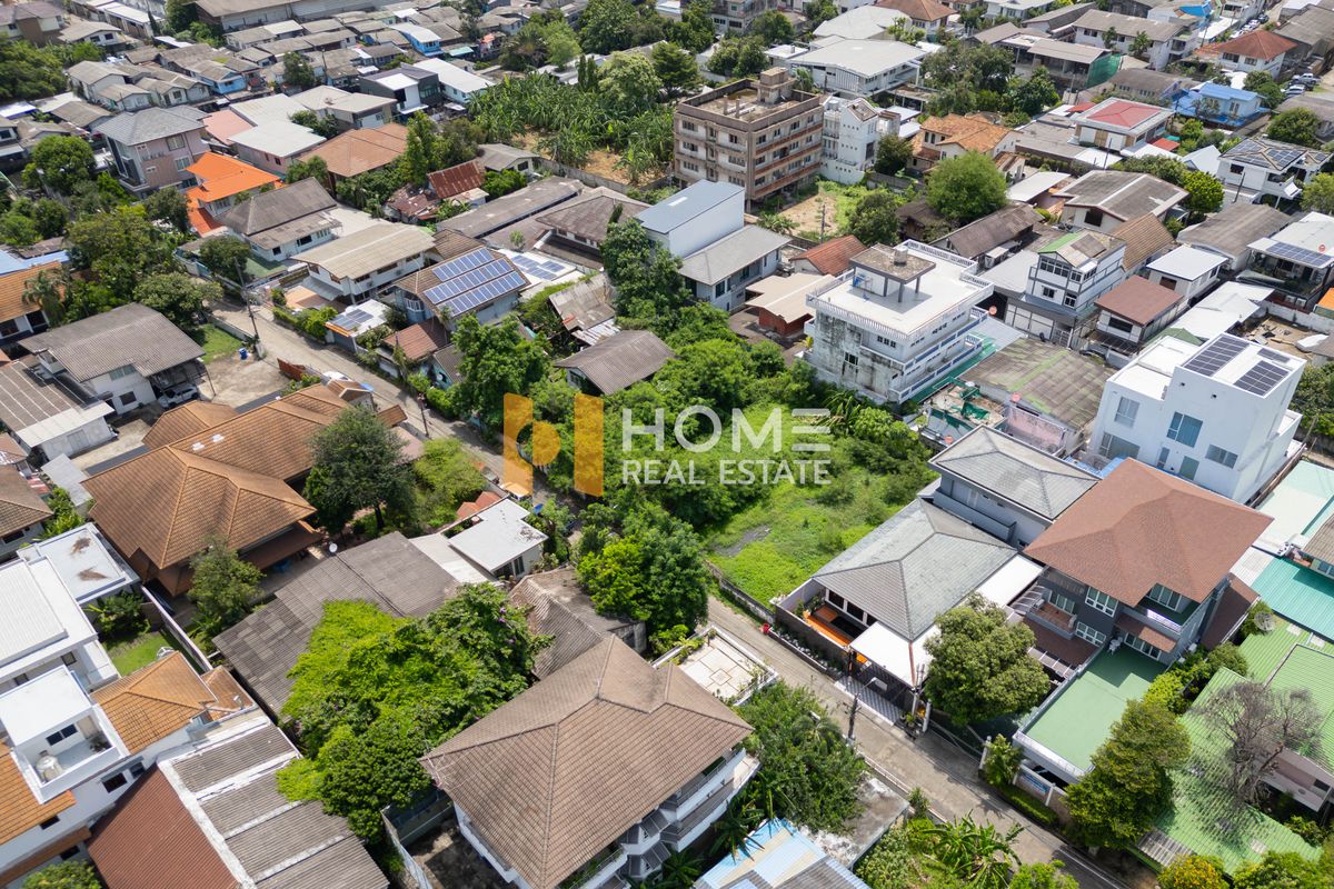 ขายที่ดินสะพานควาย จตุจักร : HOT DEAL 🔥 ที่ดิน 105 ตร.ว. อินทามระ 37 / (ขาย), Land area 105 sq.w. Inthamara 37 / (FOR SALE) MEAW659