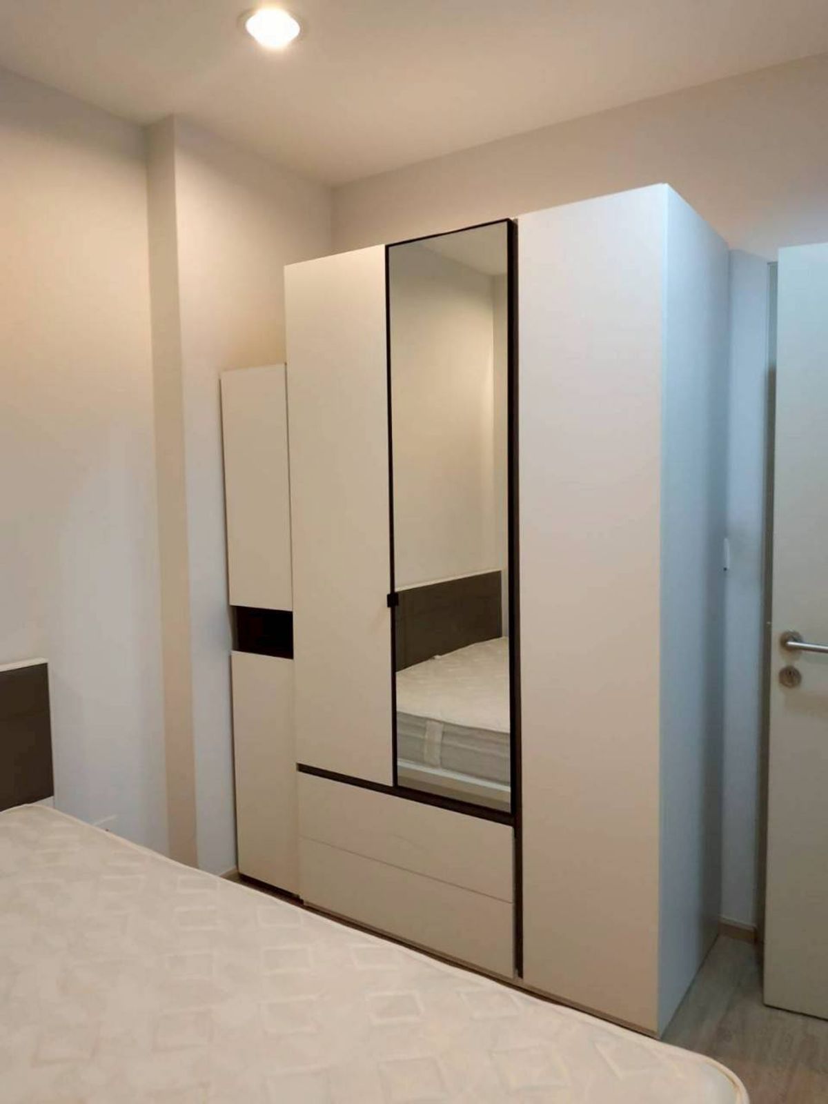 For RentCondoRatchathewi,Phayathai : For Rent Condo Ideo Q Ratchathewi fully furnished (S15-25073)